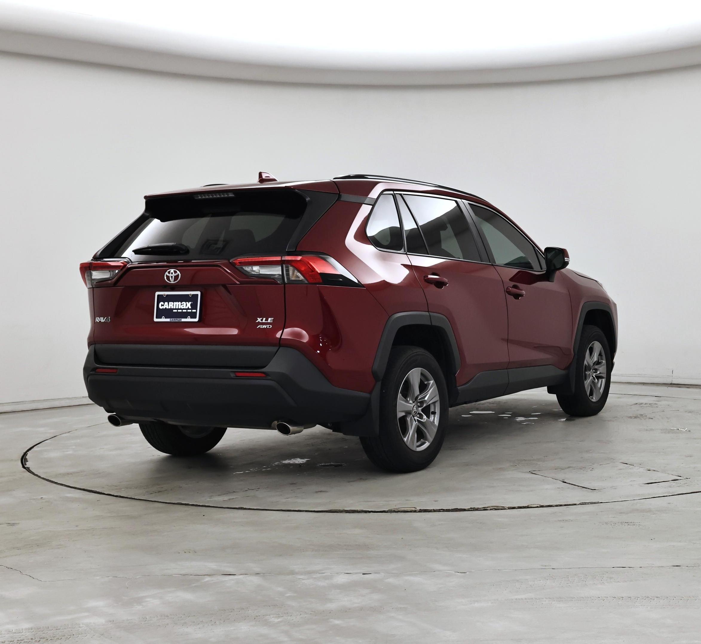 Thumbnail: 2024 Toyota RAV4 - 8
