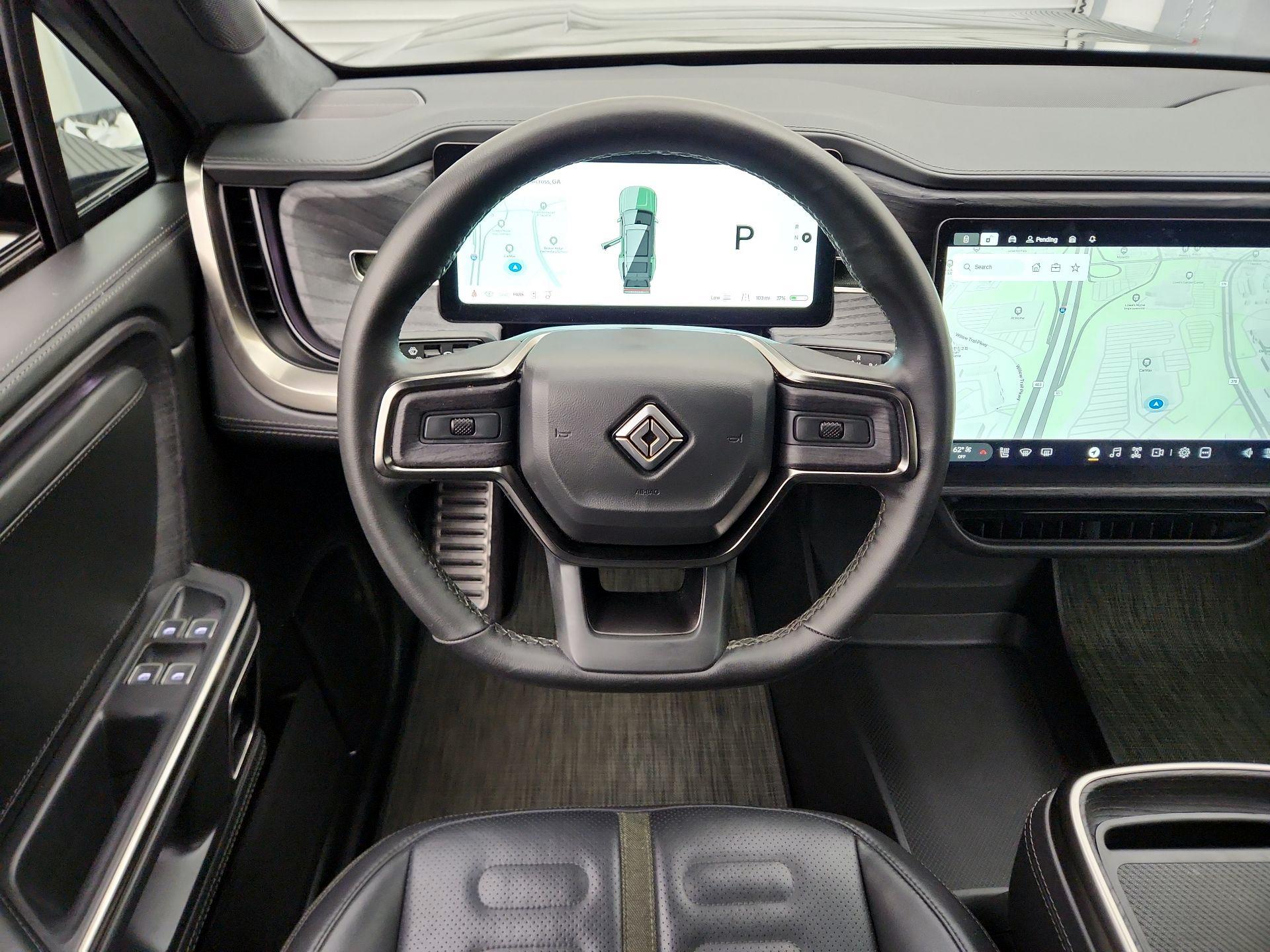 Thumbnail: 2023 Rivian R1S - 10