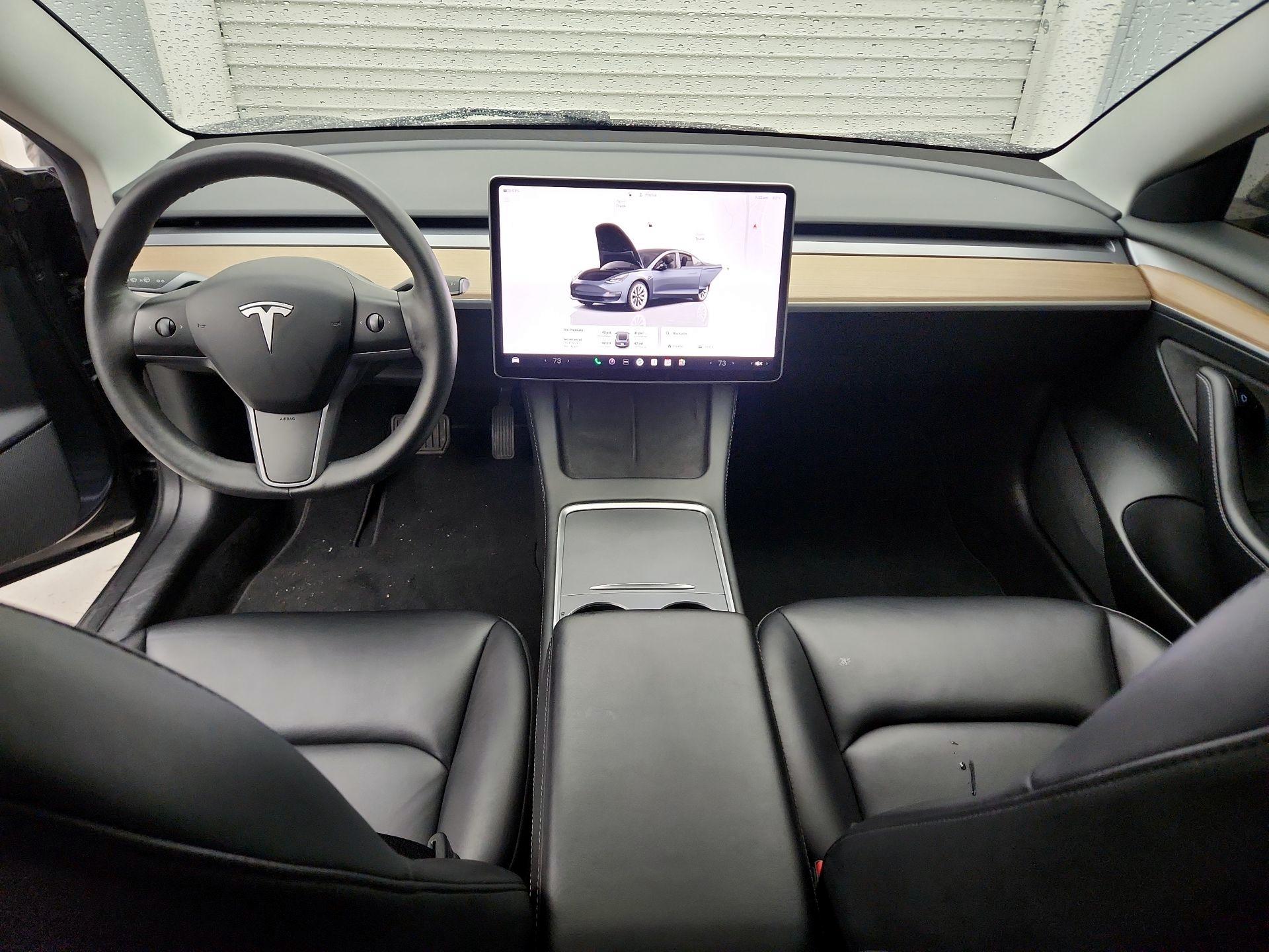 Thumbnail: 2023 Tesla Model 3 - 9