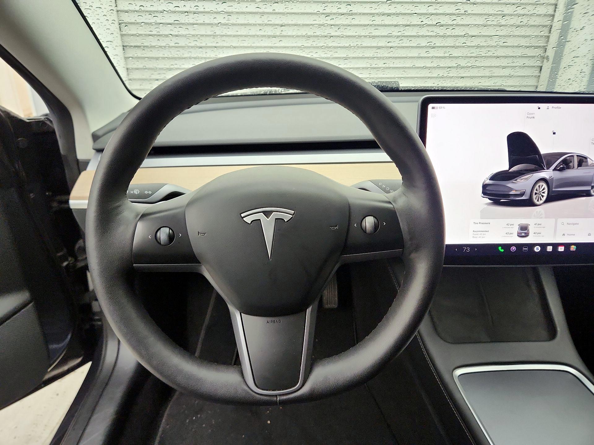 Thumbnail: 2023 Tesla Model 3 - 10