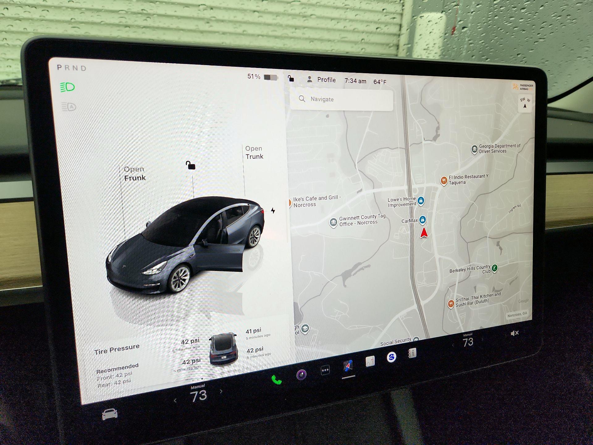 Thumbnail: 2023 Tesla Model 3 - 13