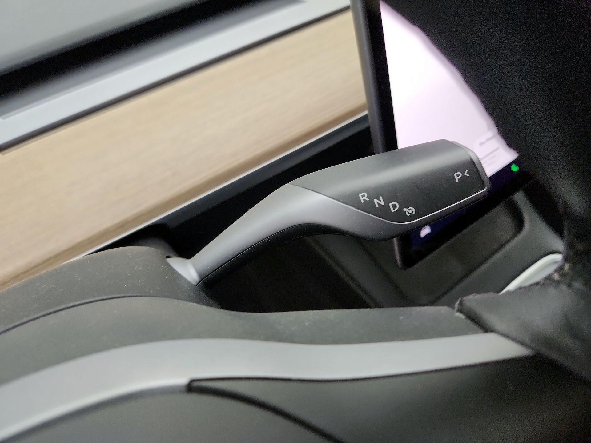 Thumbnail: 2023 Tesla Model 3 - 17