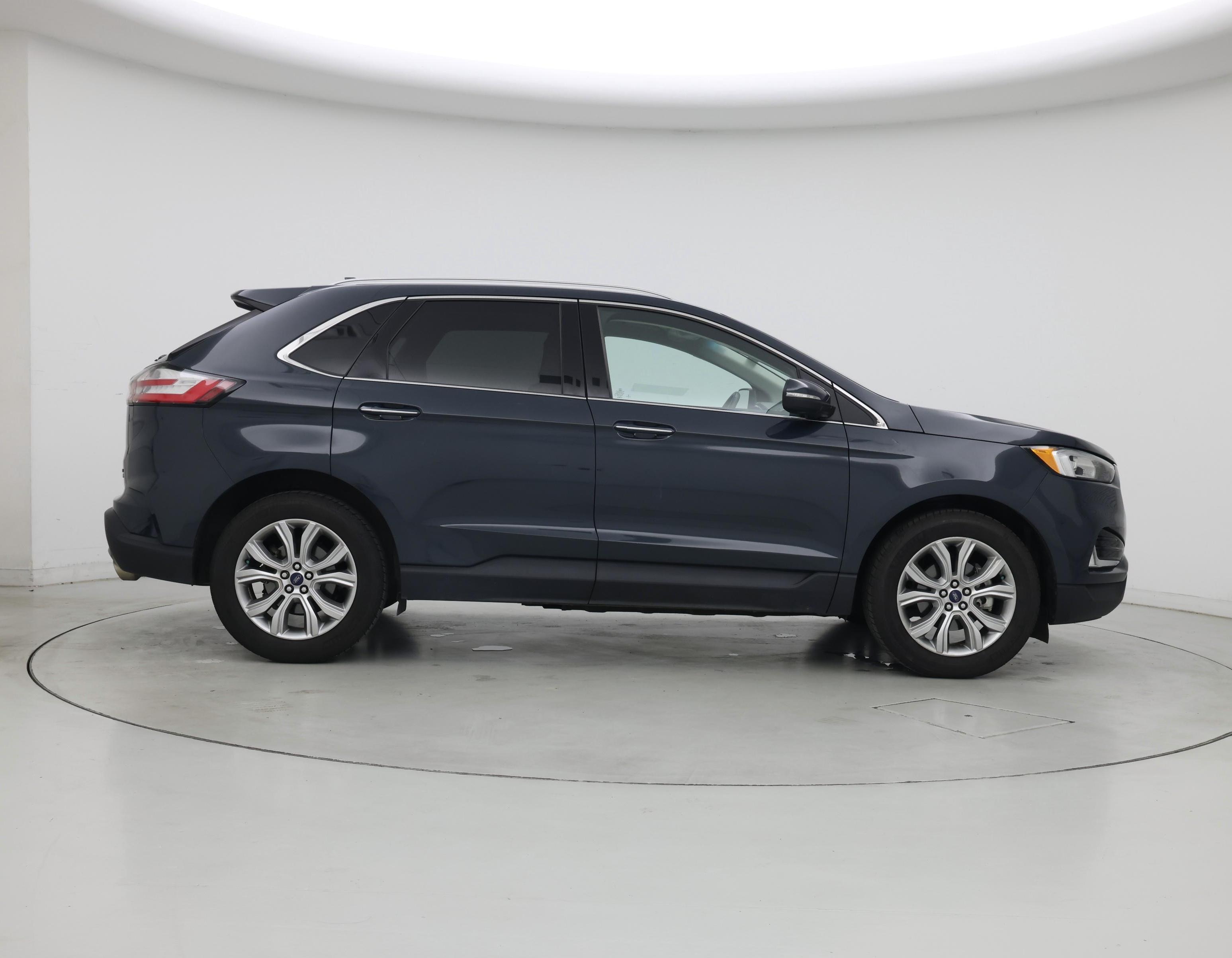Thumbnail: 2019 Ford Edge - 7