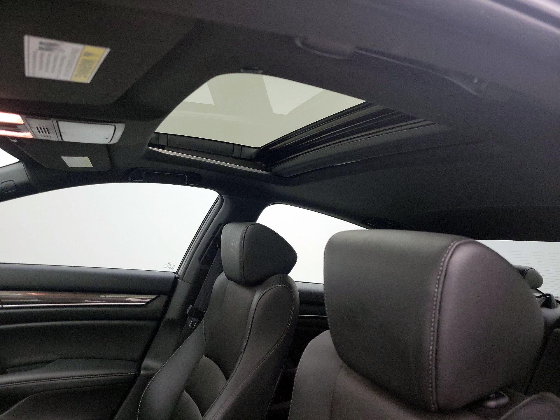Thumbnail: 2020 Honda Accord - 19