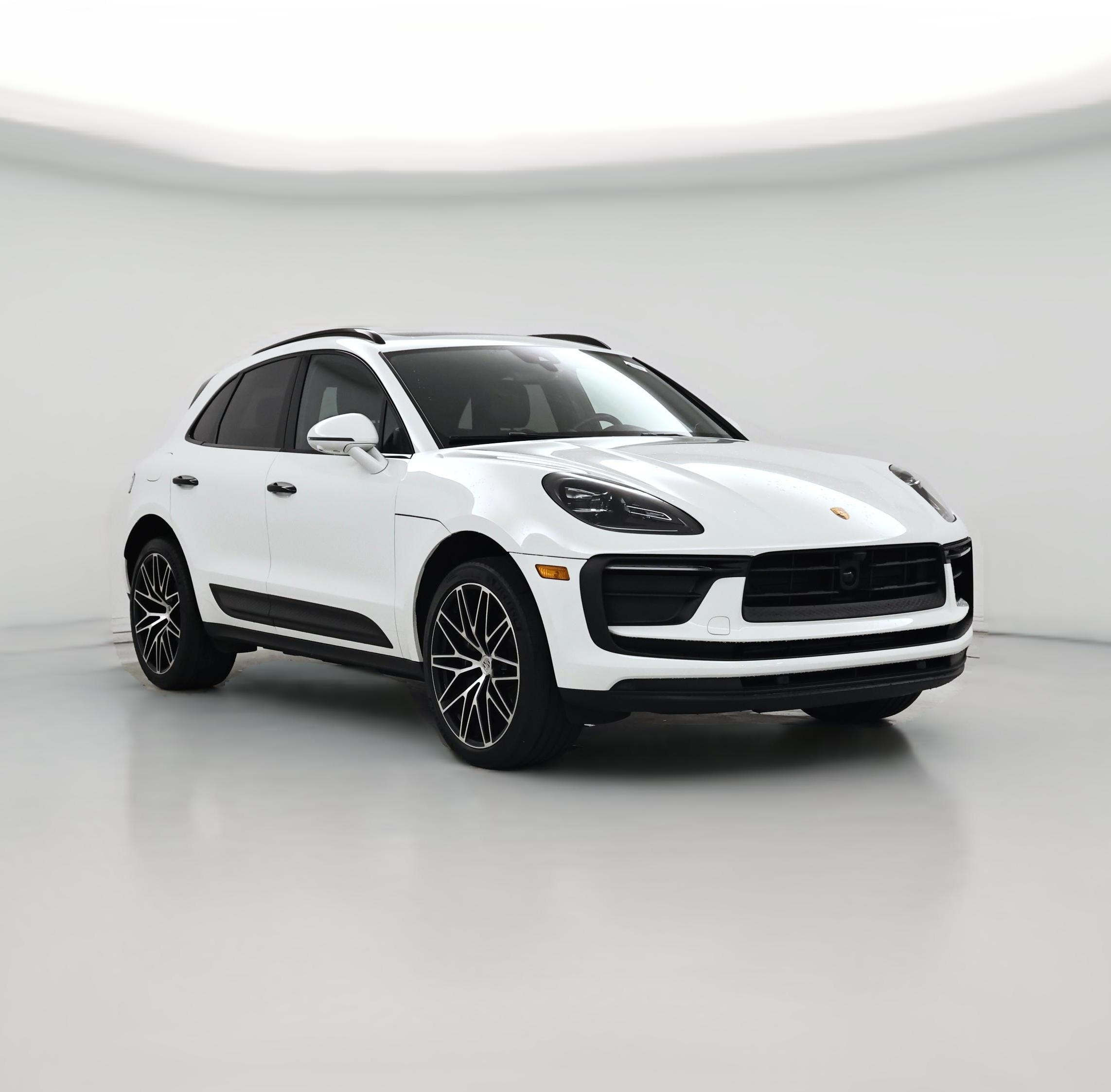 Thumbnail: 2023 Porsche Macan - 1