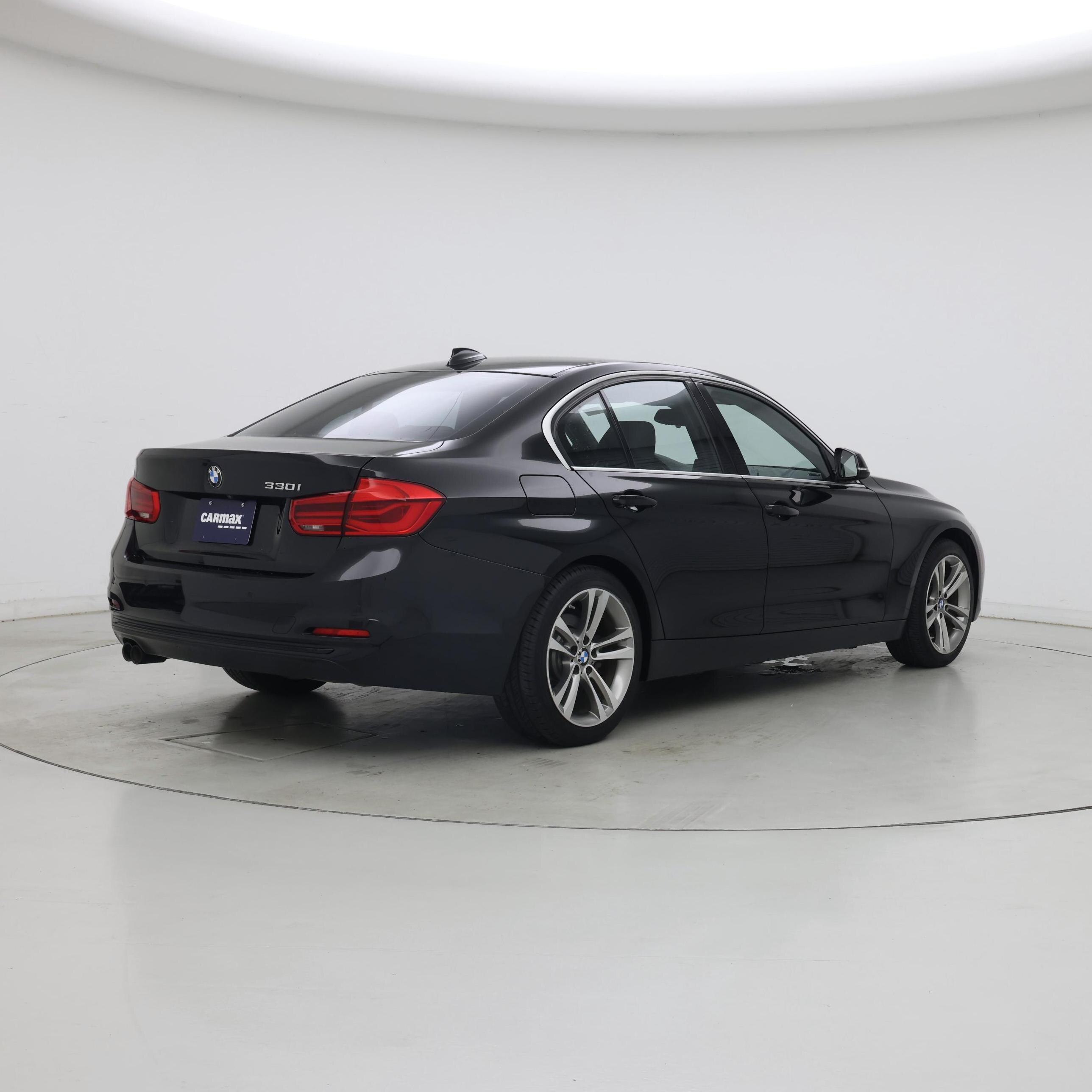 Thumbnail: 2018 BMW 3 Series - 8
