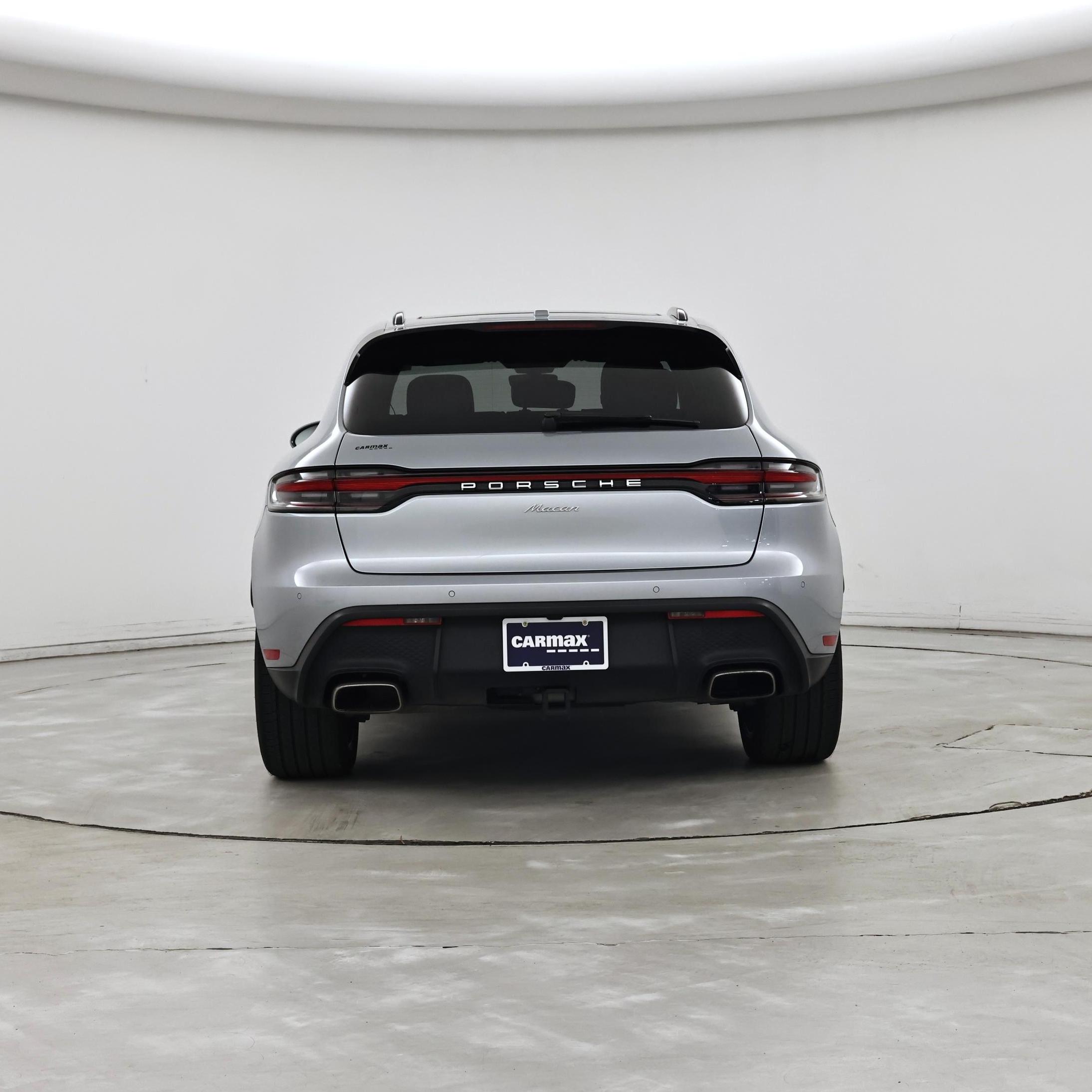 Thumbnail: 2023 Porsche Macan - 6