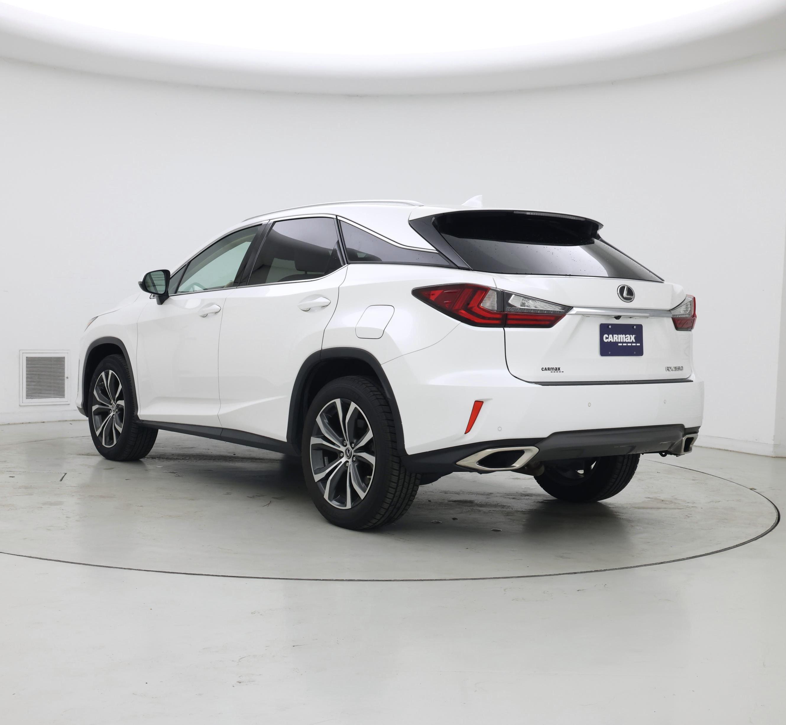 Thumbnail: 2018 Lexus RX - 2