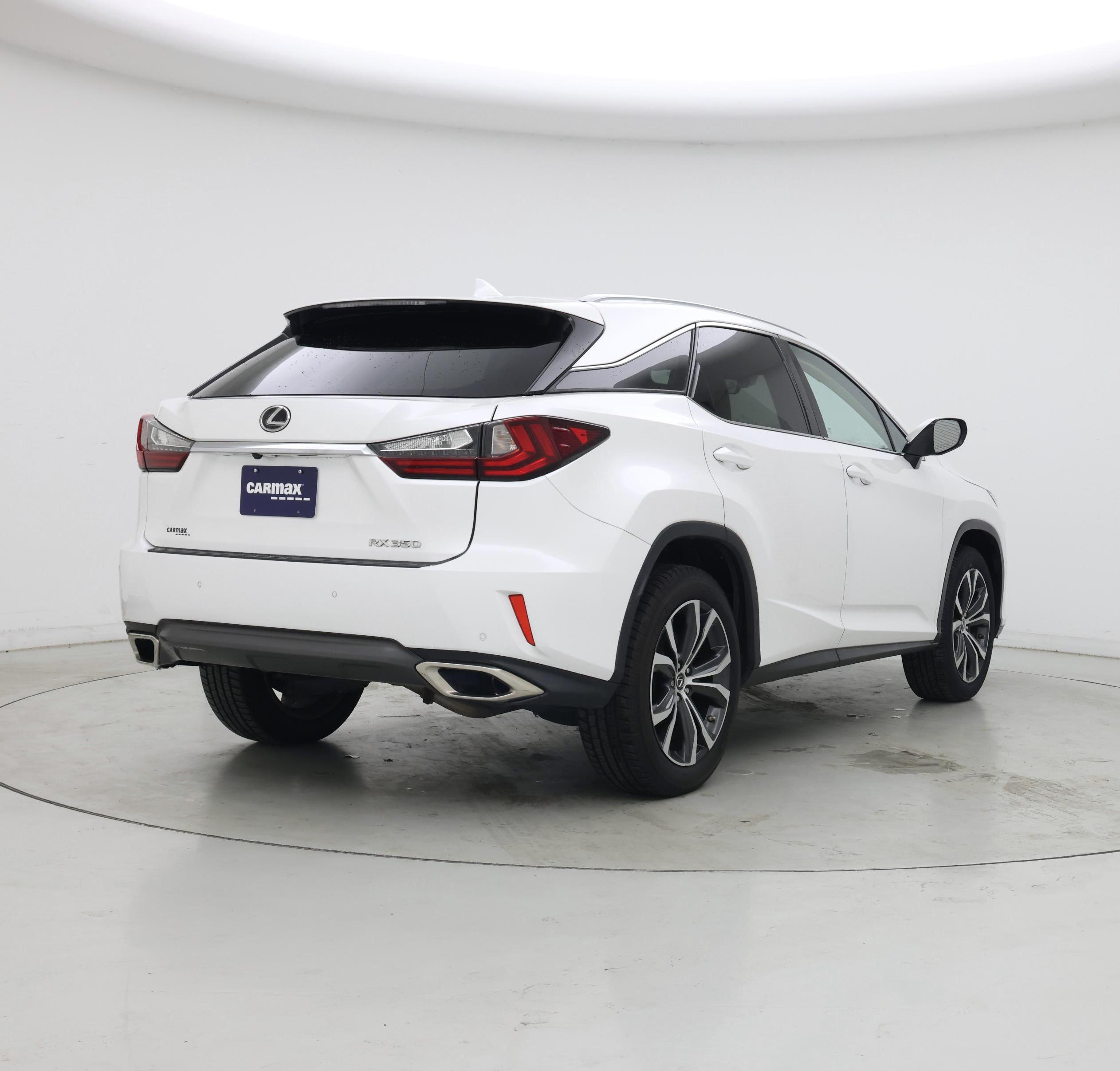 Thumbnail: 2018 Lexus RX - 8