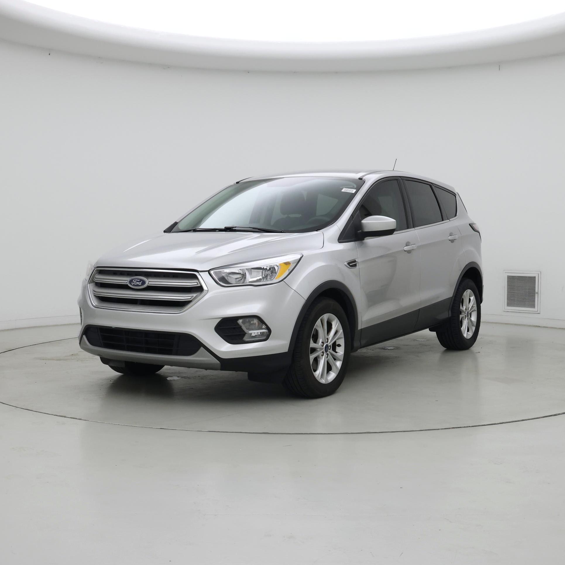 Thumbnail: 2017 Ford Escape - 4