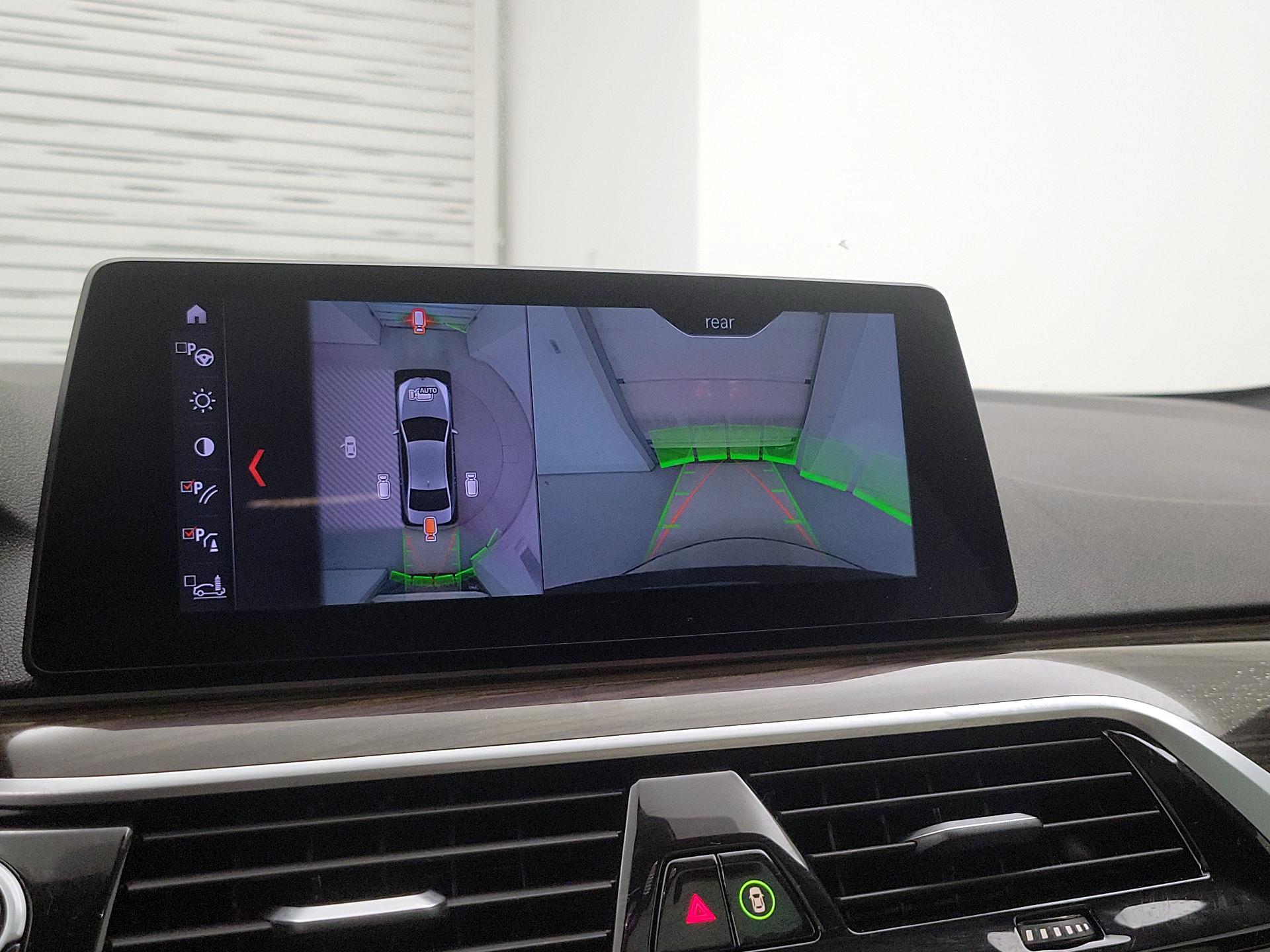 Thumbnail: 2019 BMW 5 Series - 15