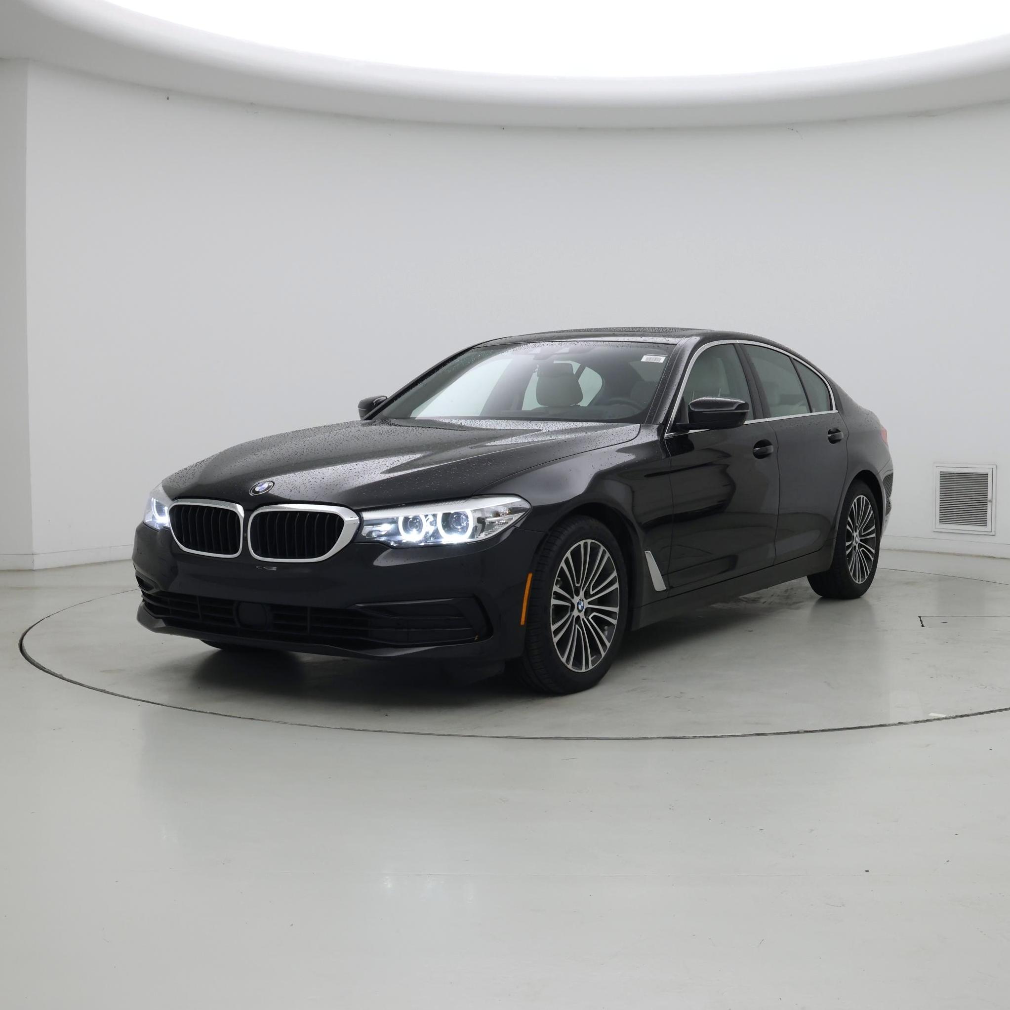 Thumbnail: 2019 BMW 5 Series - 4