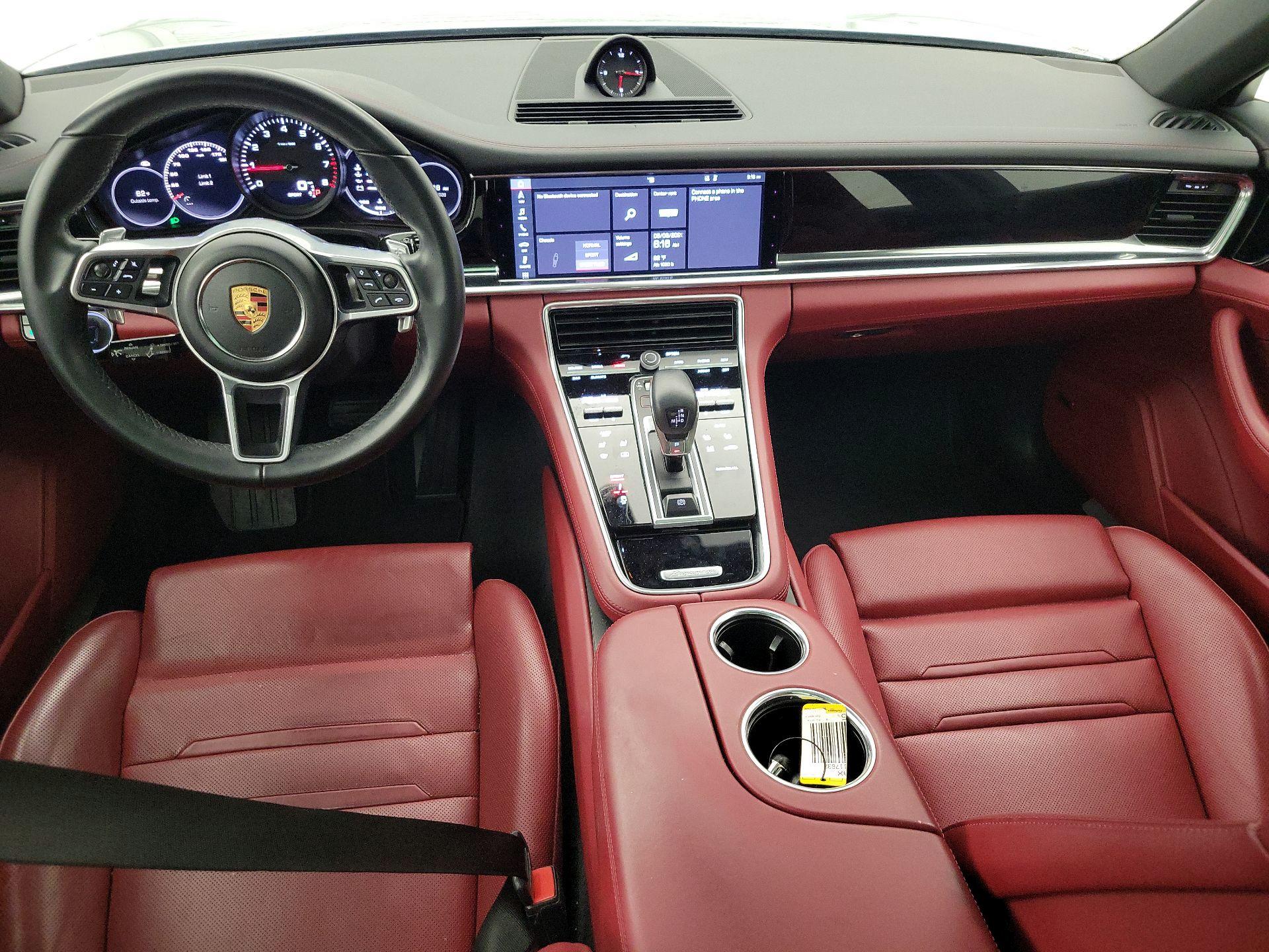 Thumbnail: 2018 Porsche Panamera - 9