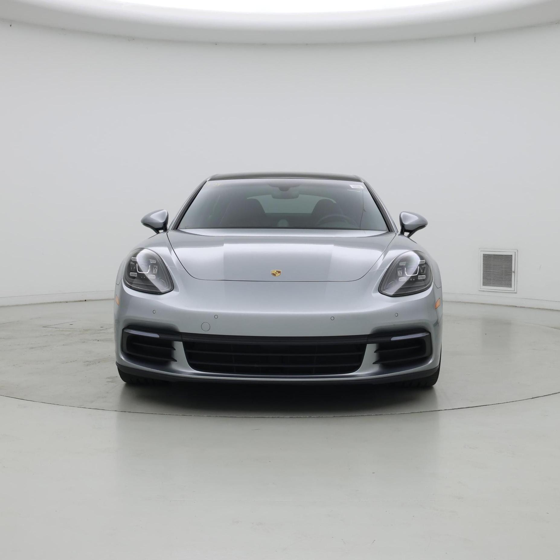 Thumbnail: 2018 Porsche Panamera - 5