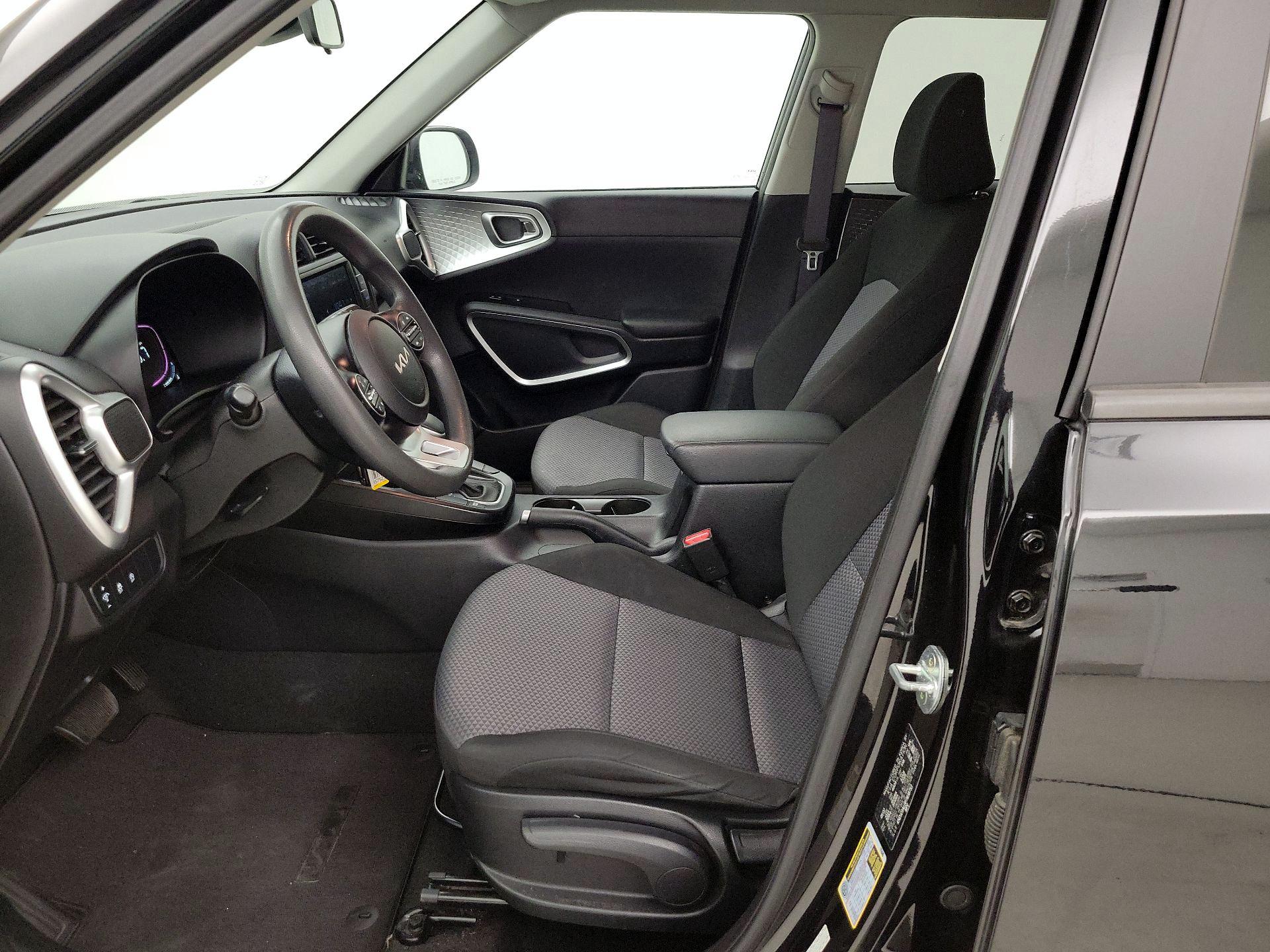 Thumbnail: 2023 Kia Soul - 11