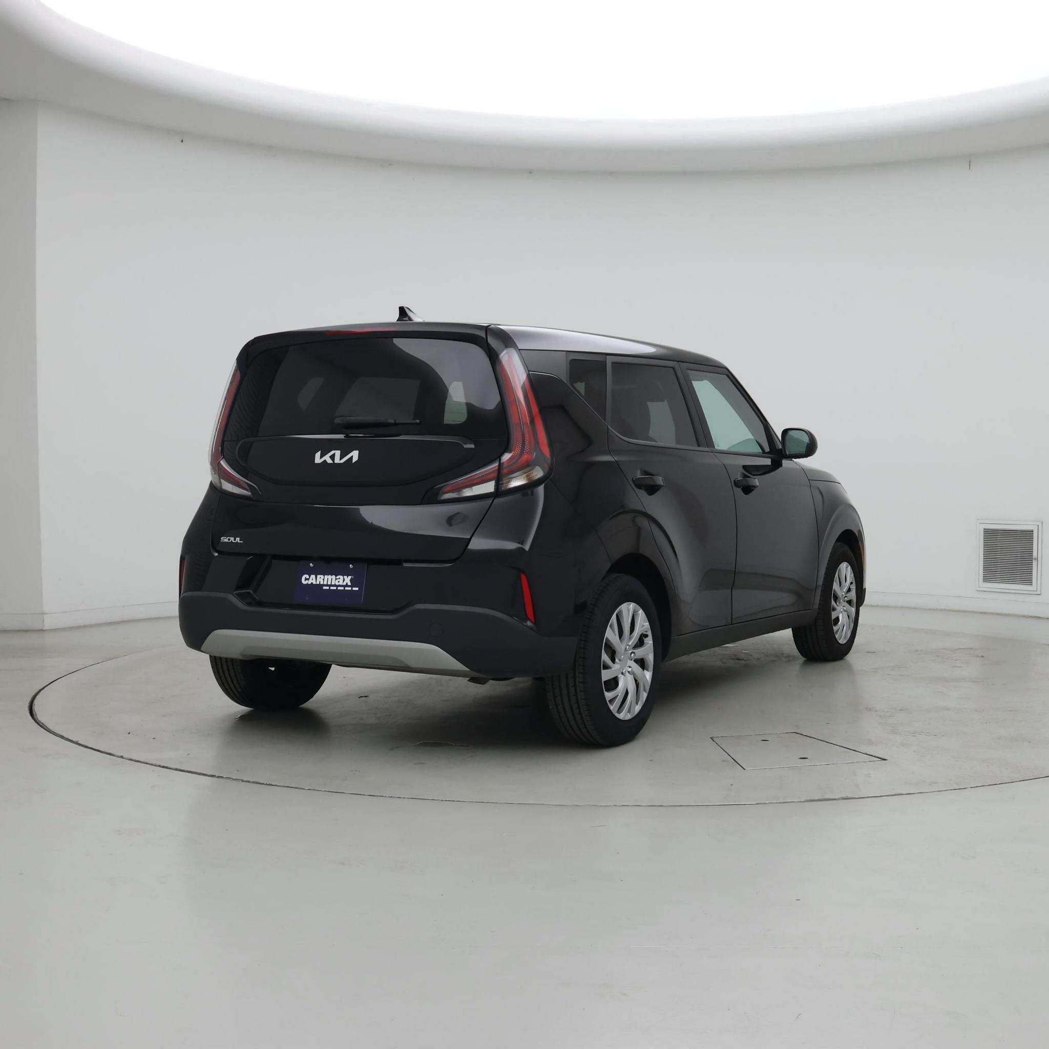 Thumbnail: 2023 Kia Soul - 8