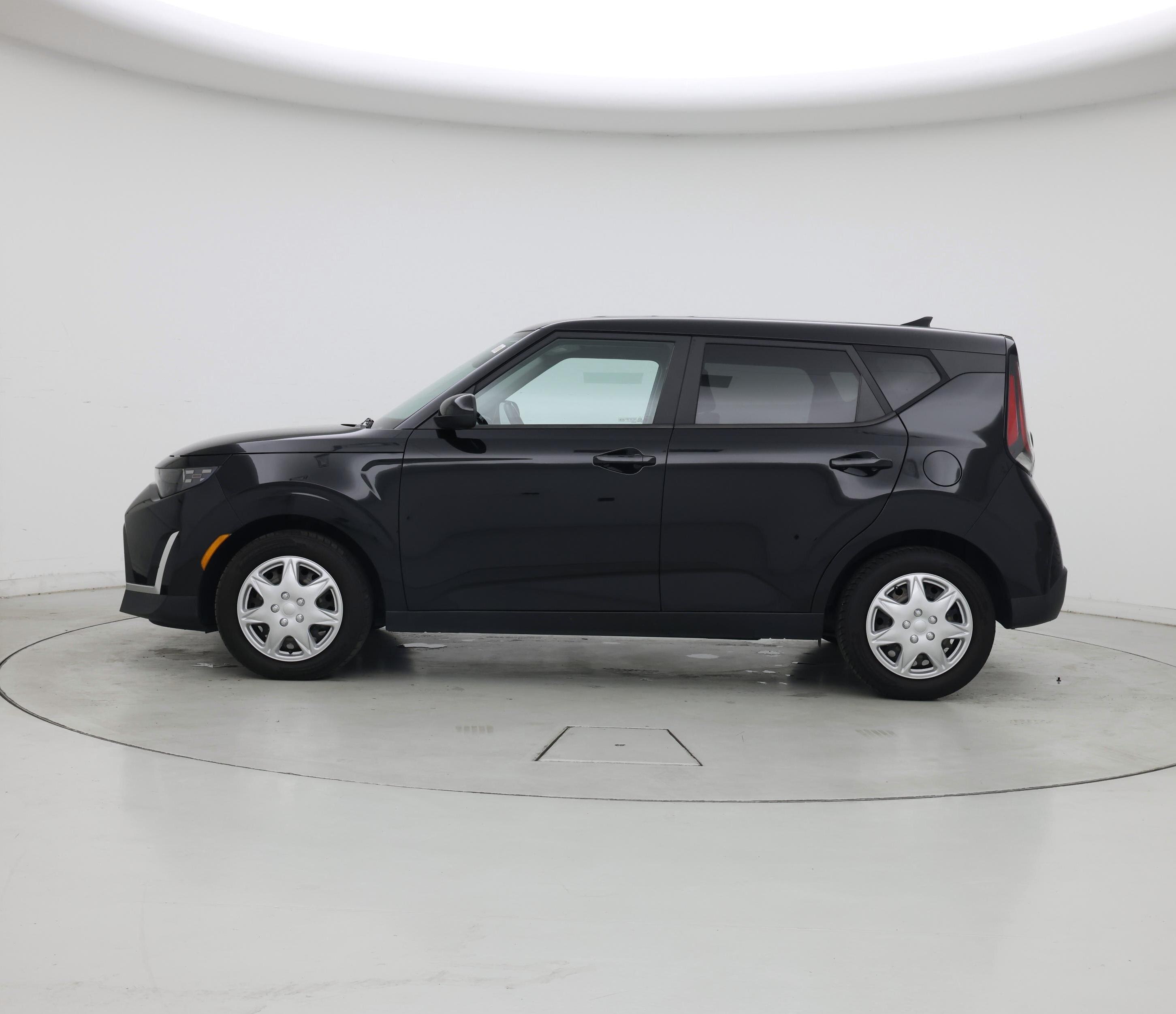 Thumbnail: 2023 Kia Soul - 3