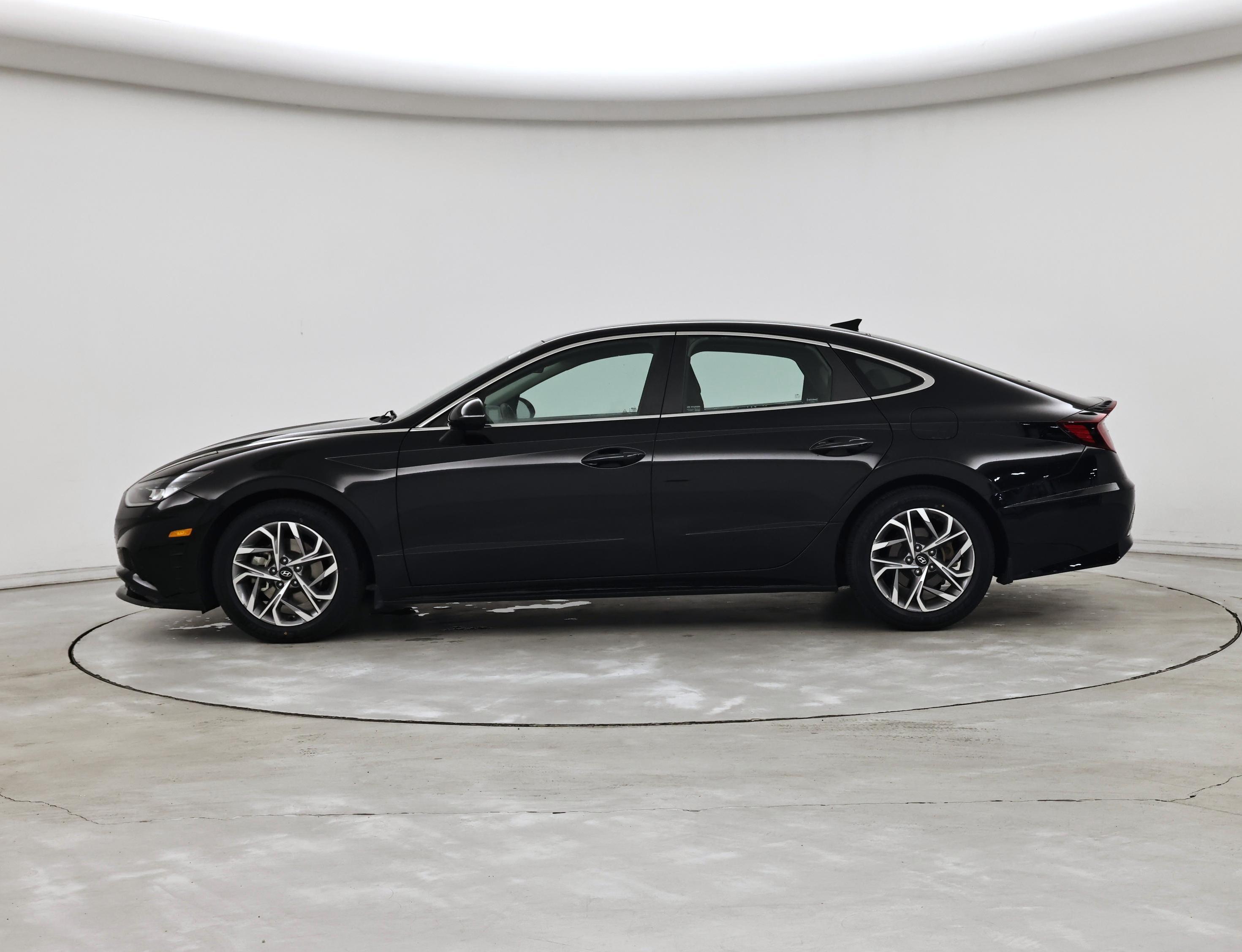 Thumbnail: 2021 Hyundai Sonata - 3