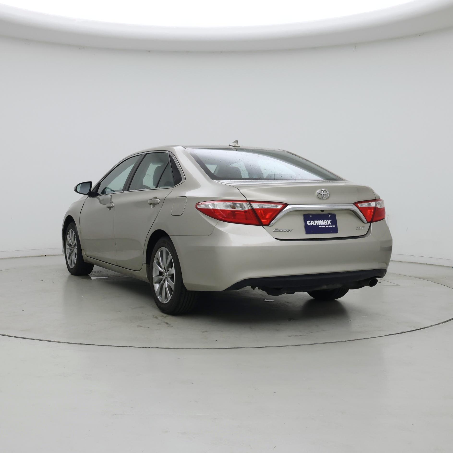Thumbnail: 2017 Toyota Camry - 2