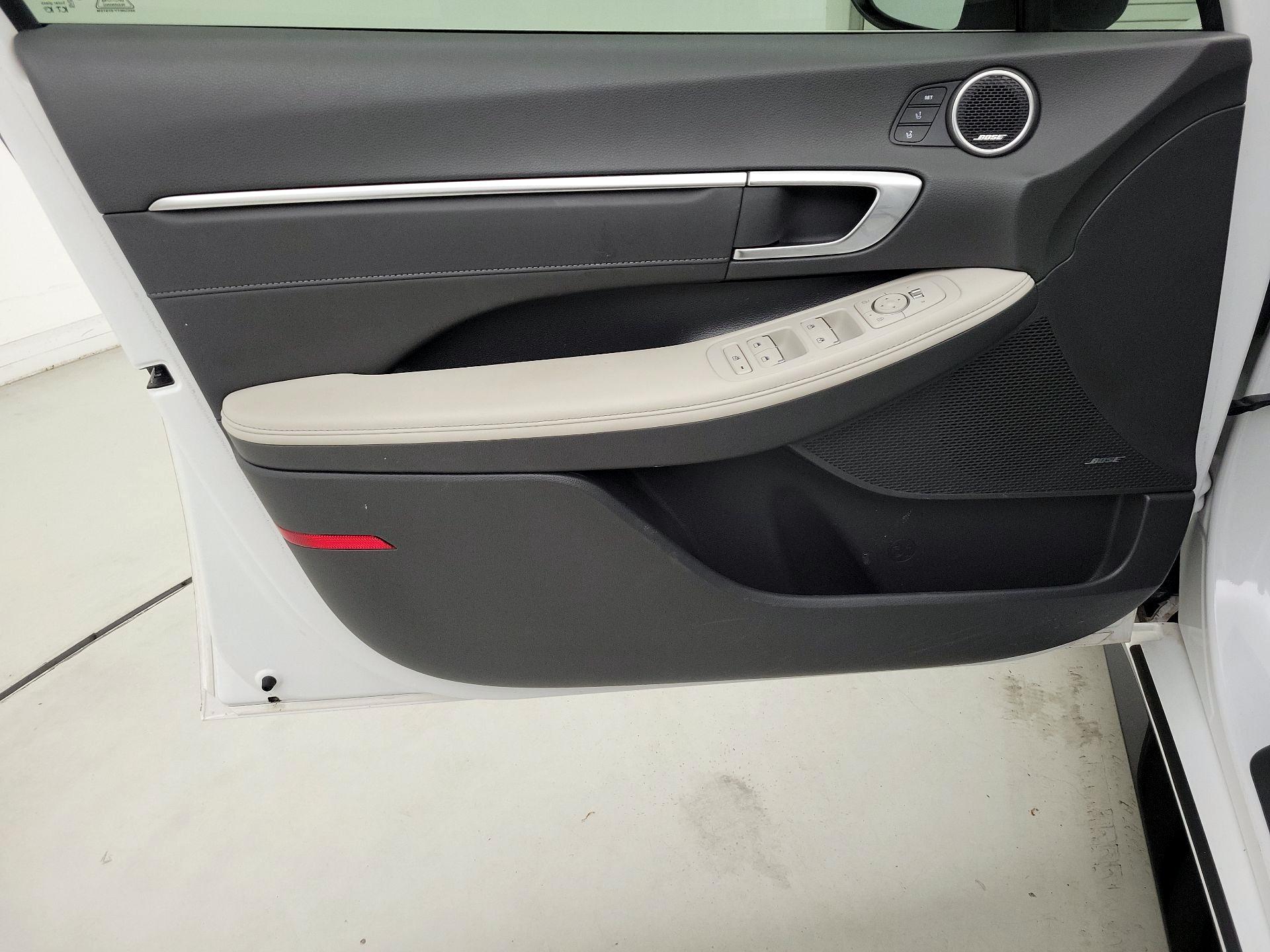 Thumbnail: 2021 Hyundai Sonata - 12