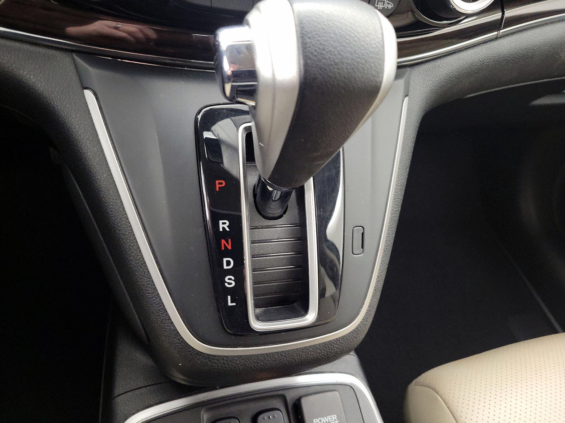 Thumbnail: 2015 Honda CR-V - 17