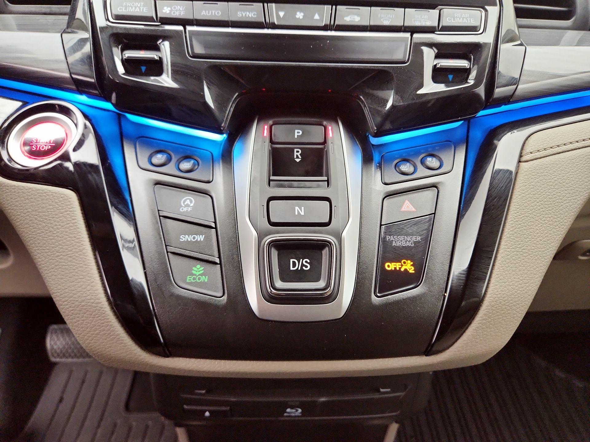 Thumbnail: 2023 Honda Odyssey - 18