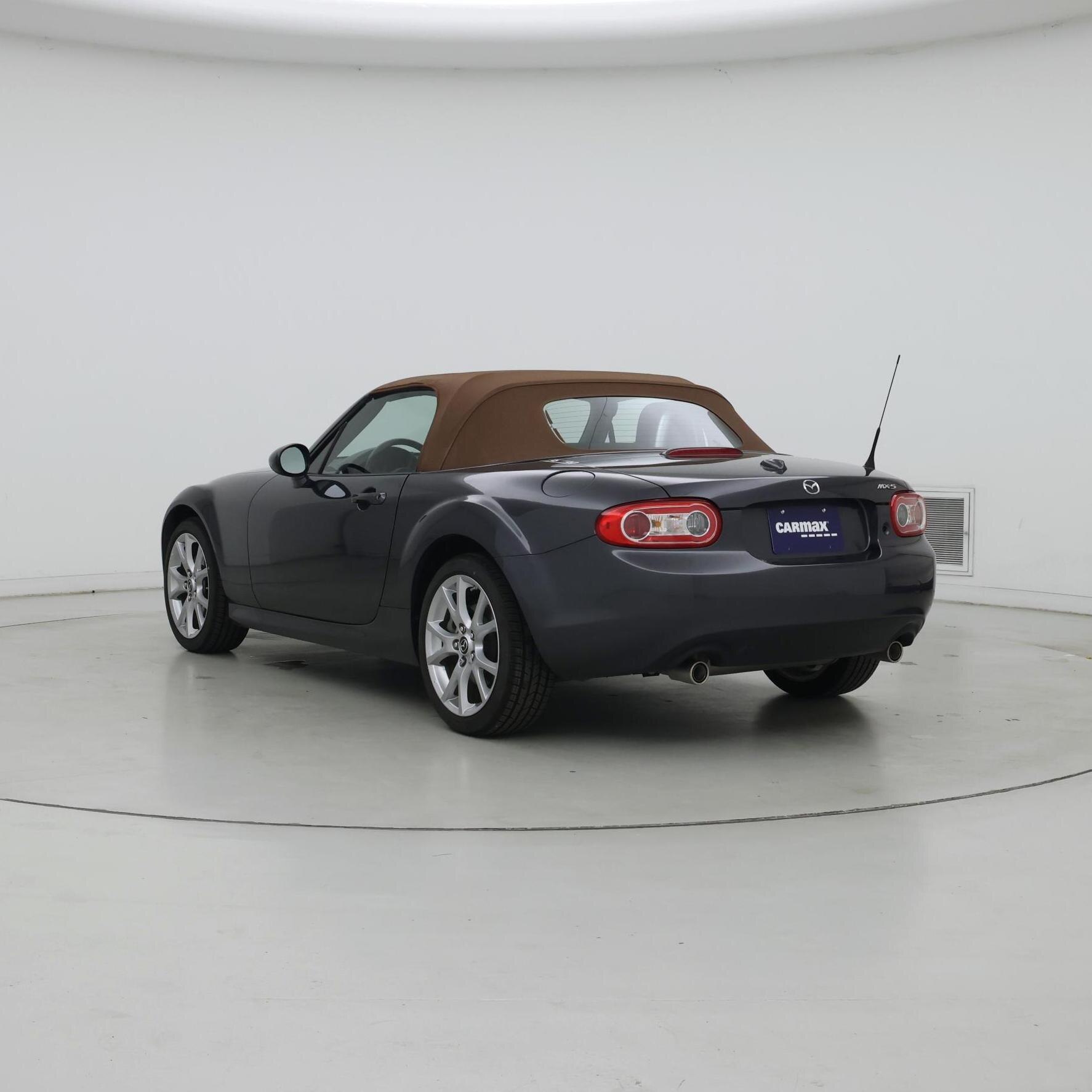 Thumbnail: 2014 Mazda MX-5 Miata - 2