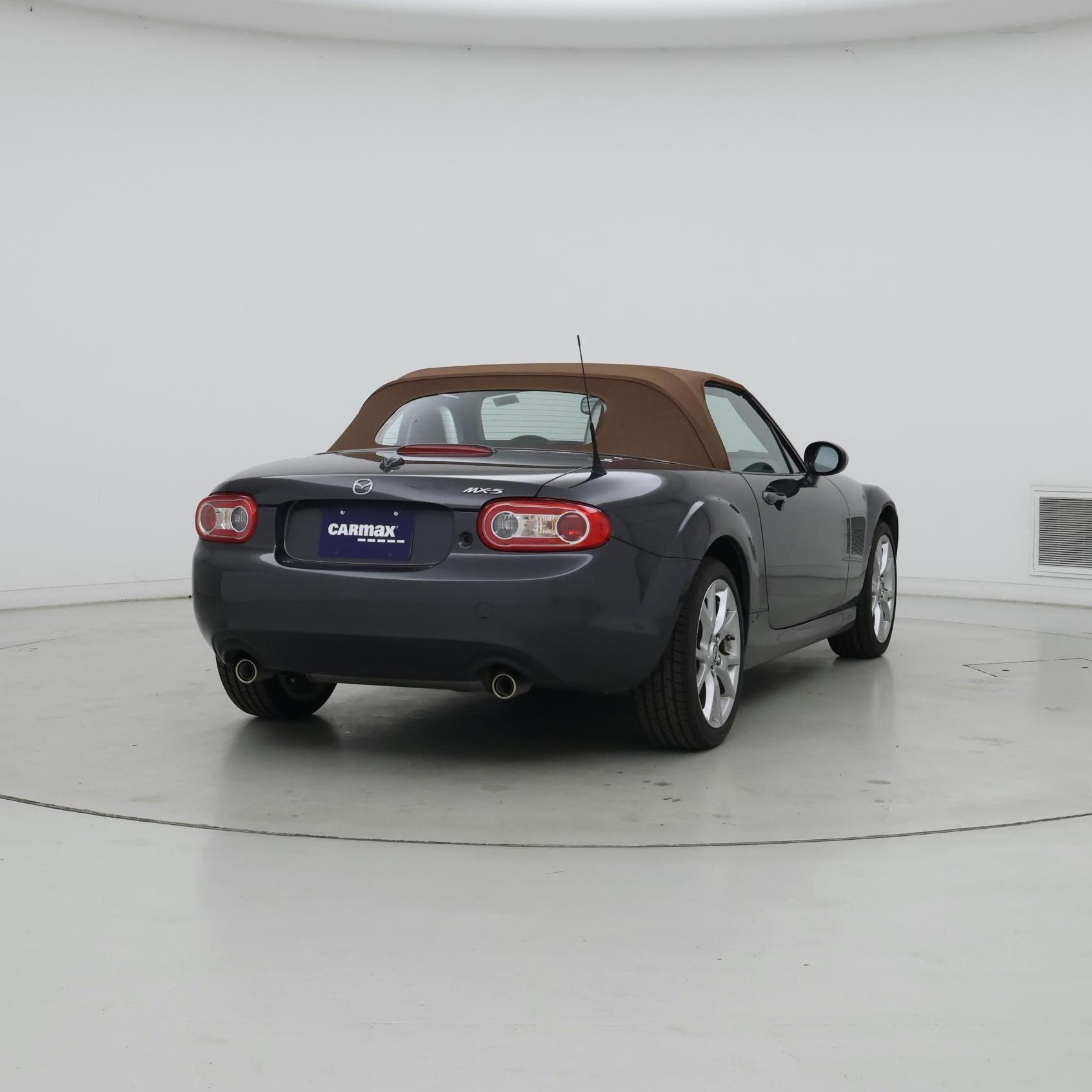 Thumbnail: 2014 Mazda MX-5 Miata - 8