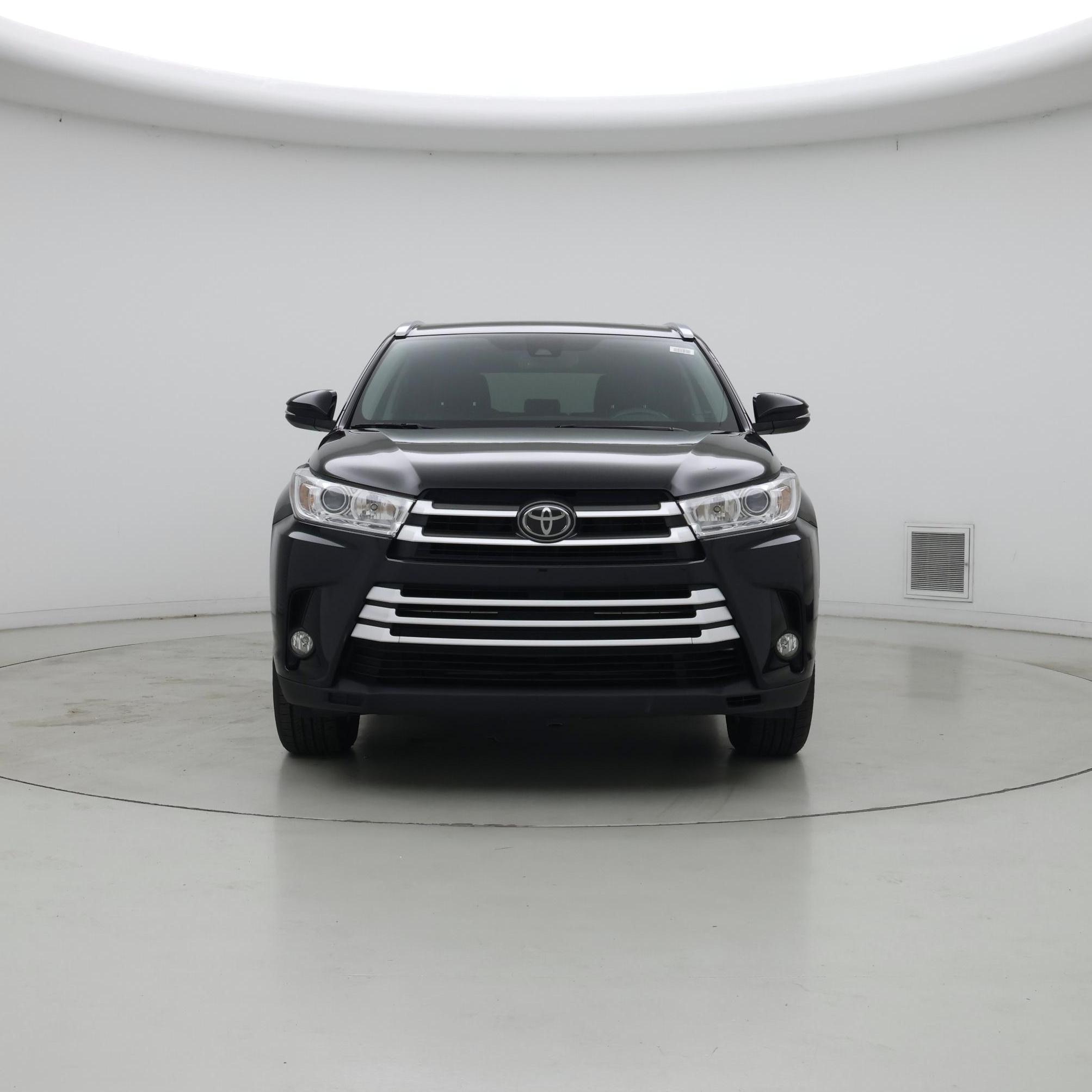Thumbnail: 2017 Toyota Highlander - 5