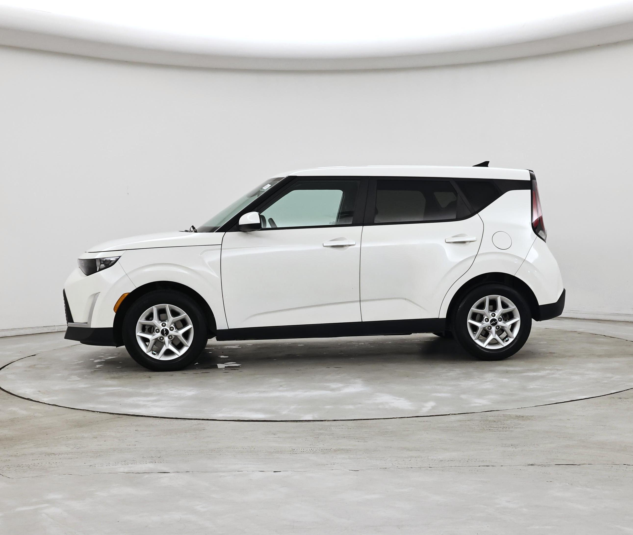 Thumbnail: 2024 Kia Soul - 3