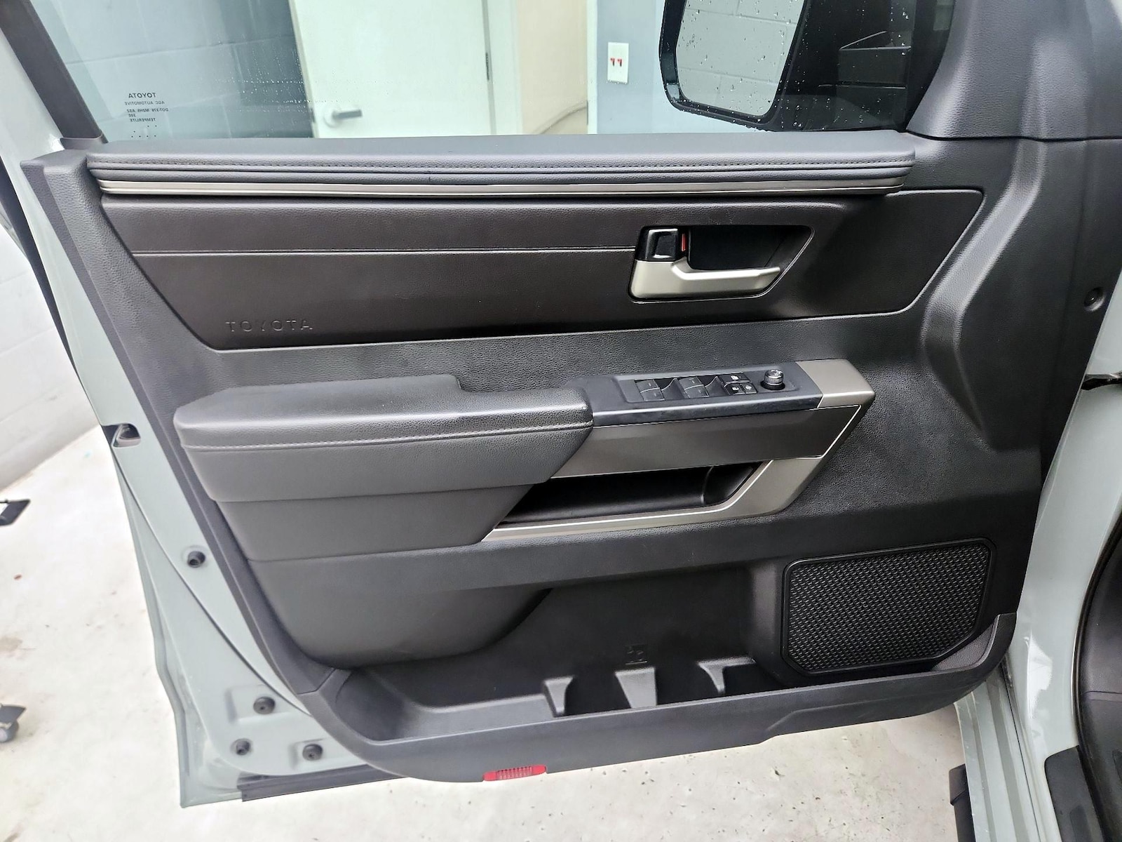 2024 Toyota Tundra SR5 - Photo 13