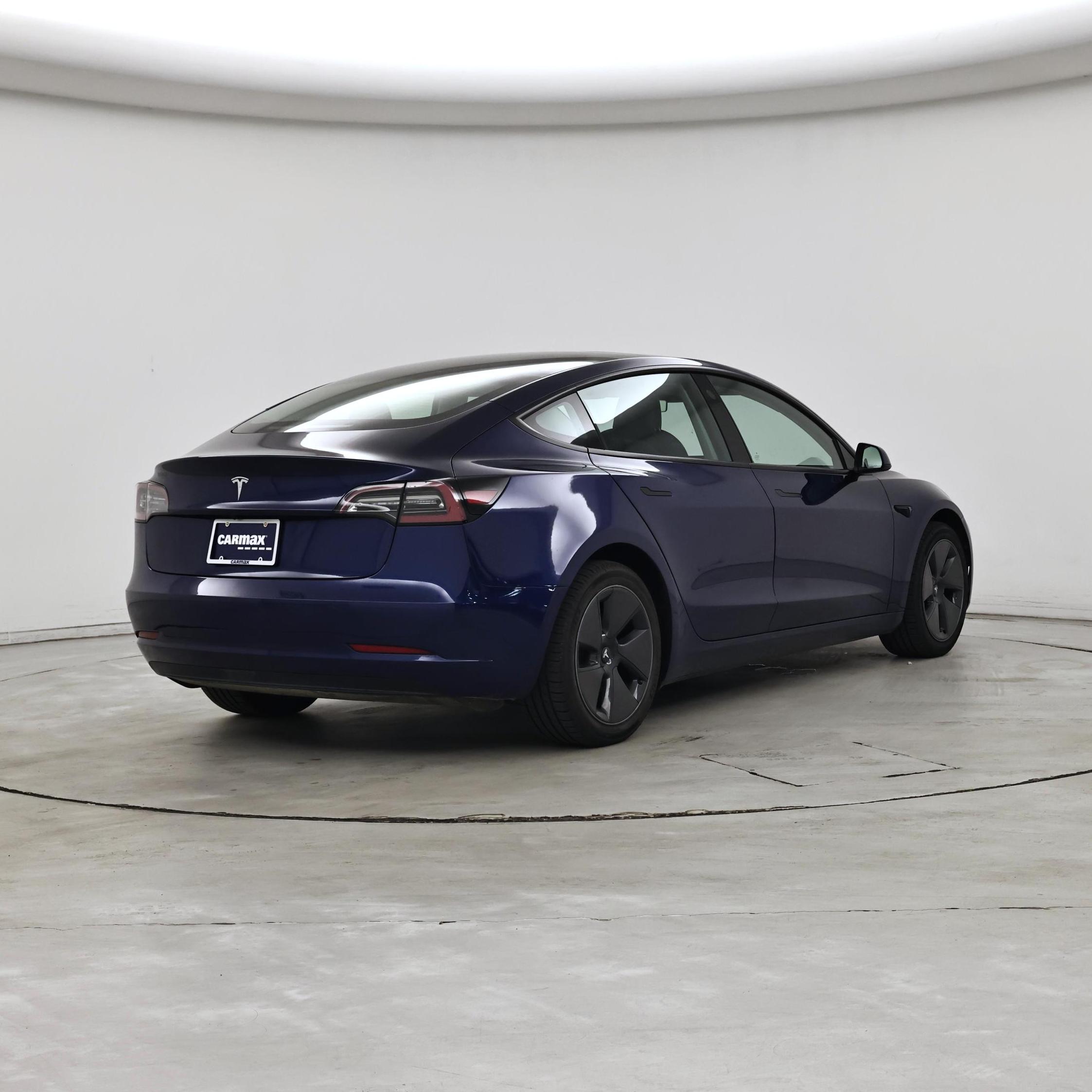 Thumbnail: 2023 Tesla Model 3 - 8