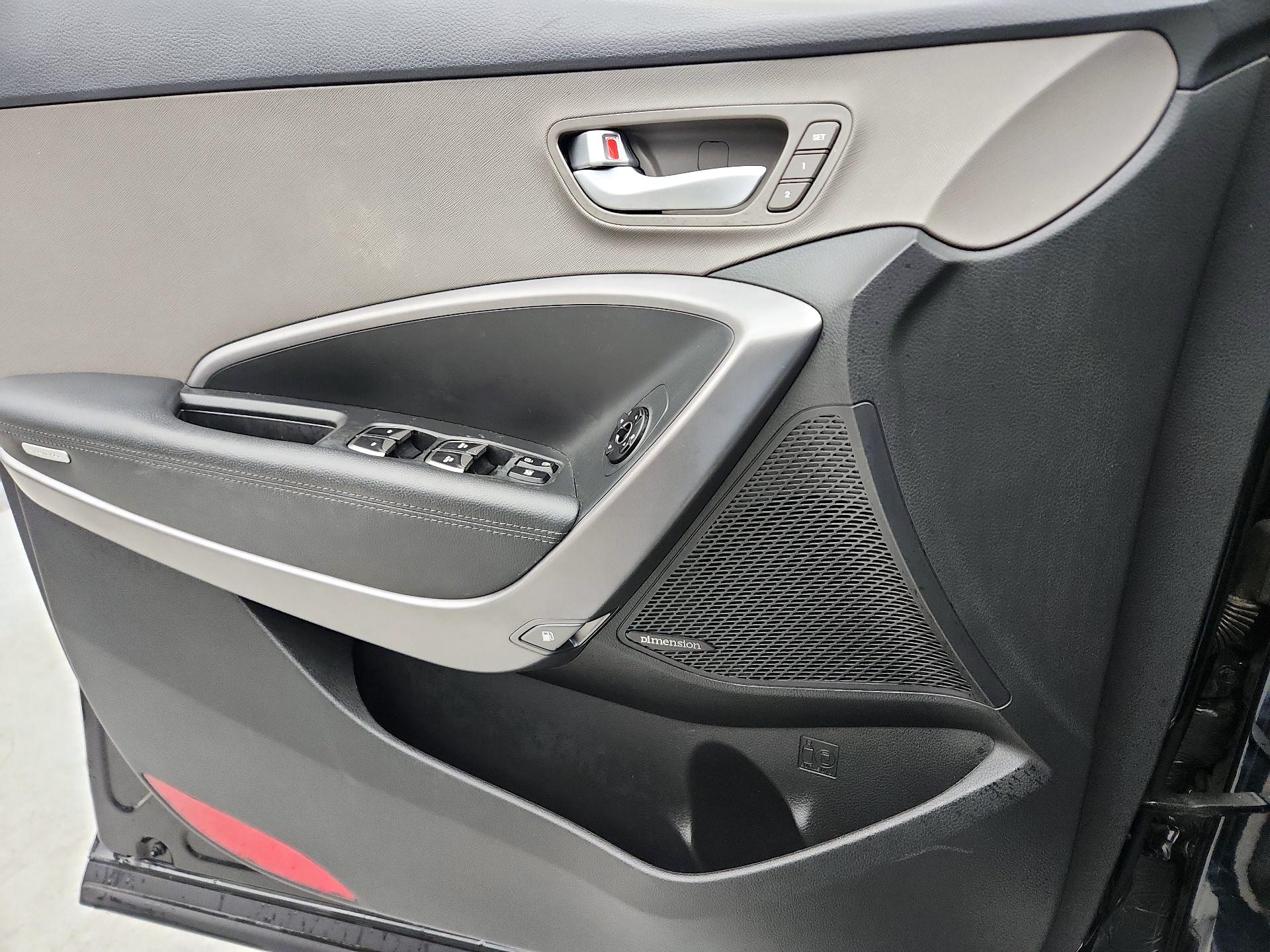 Thumbnail: 2016 Hyundai Santa Fe - 12