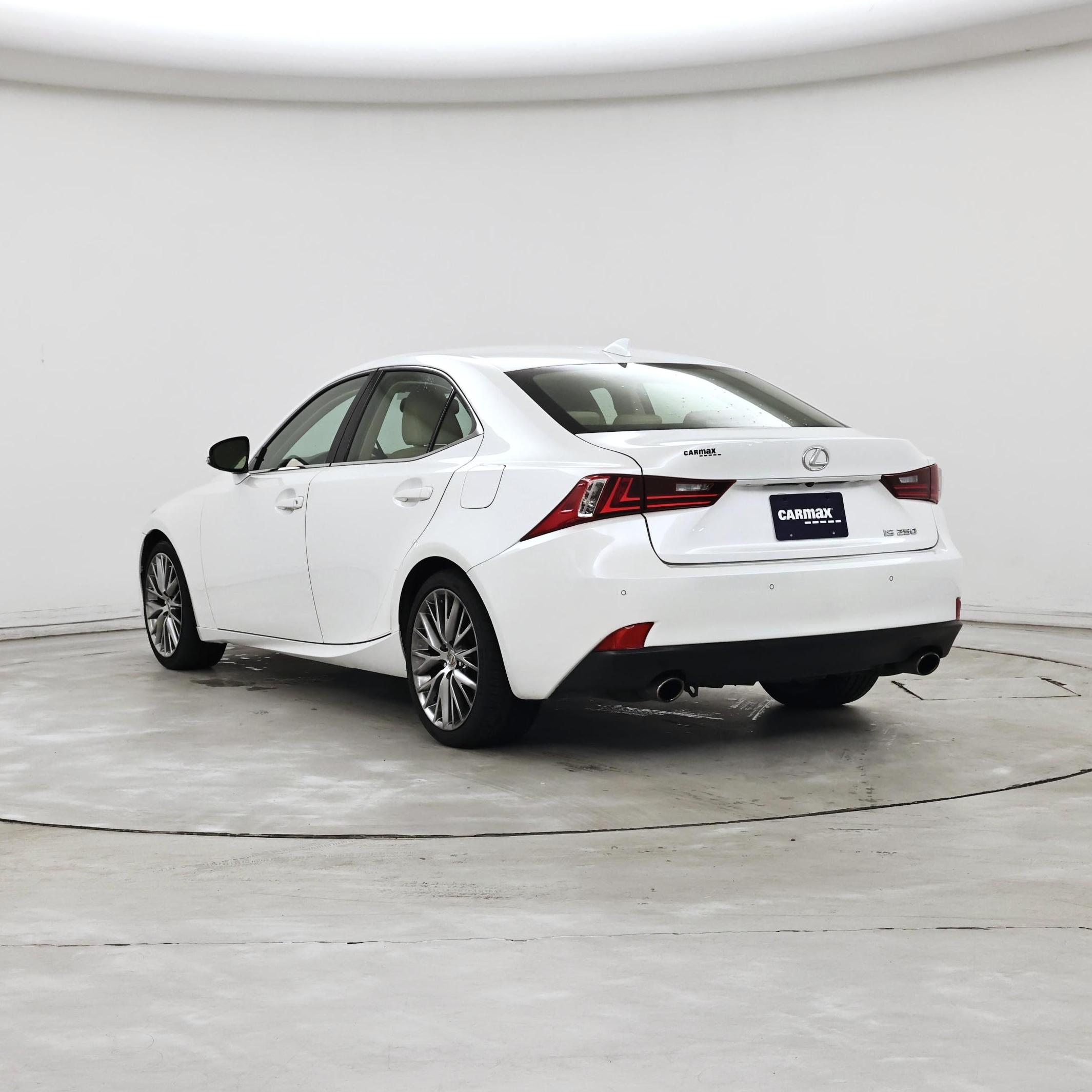 Thumbnail: 2015 Lexus IS - 2