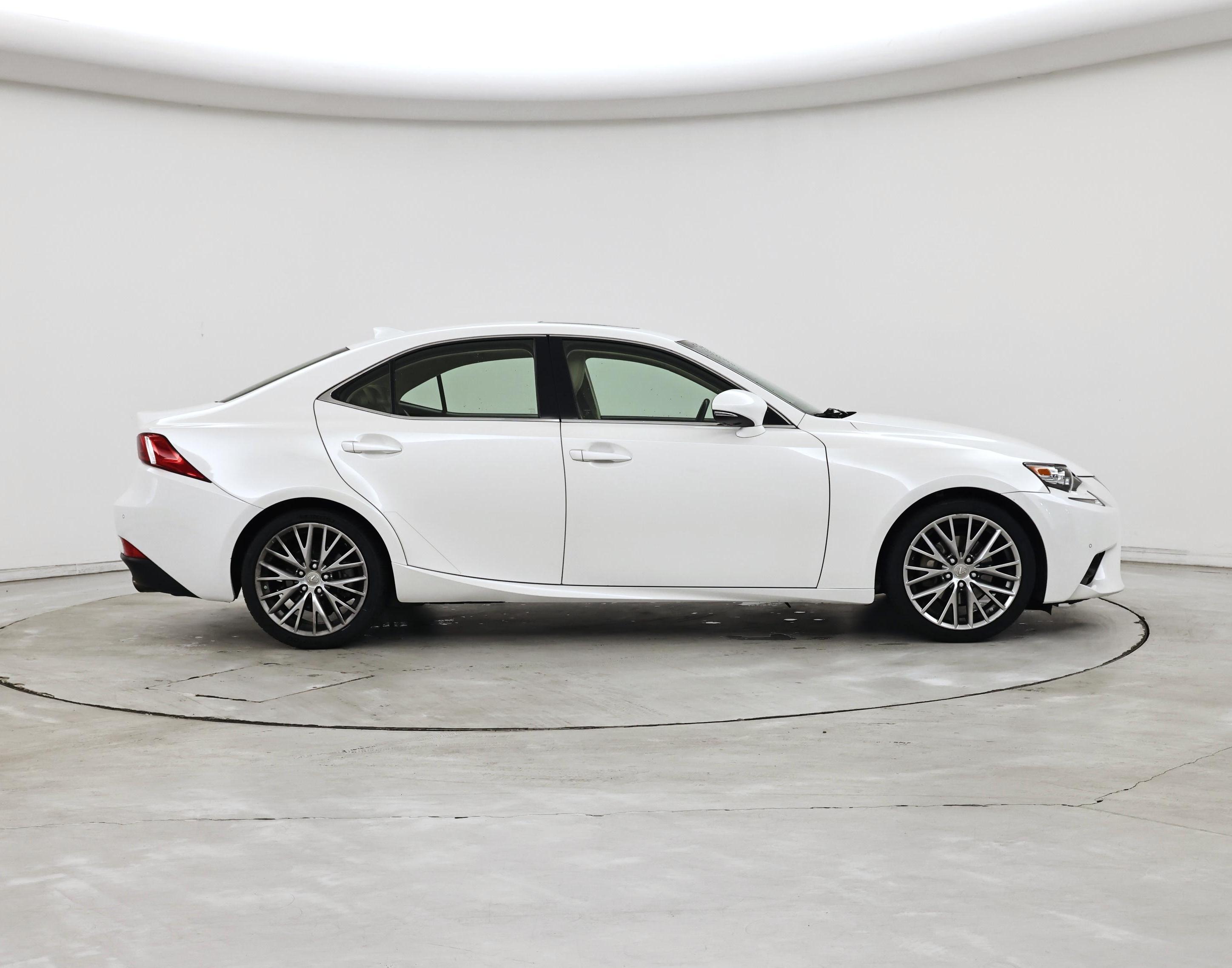 Thumbnail: 2015 Lexus IS - 7