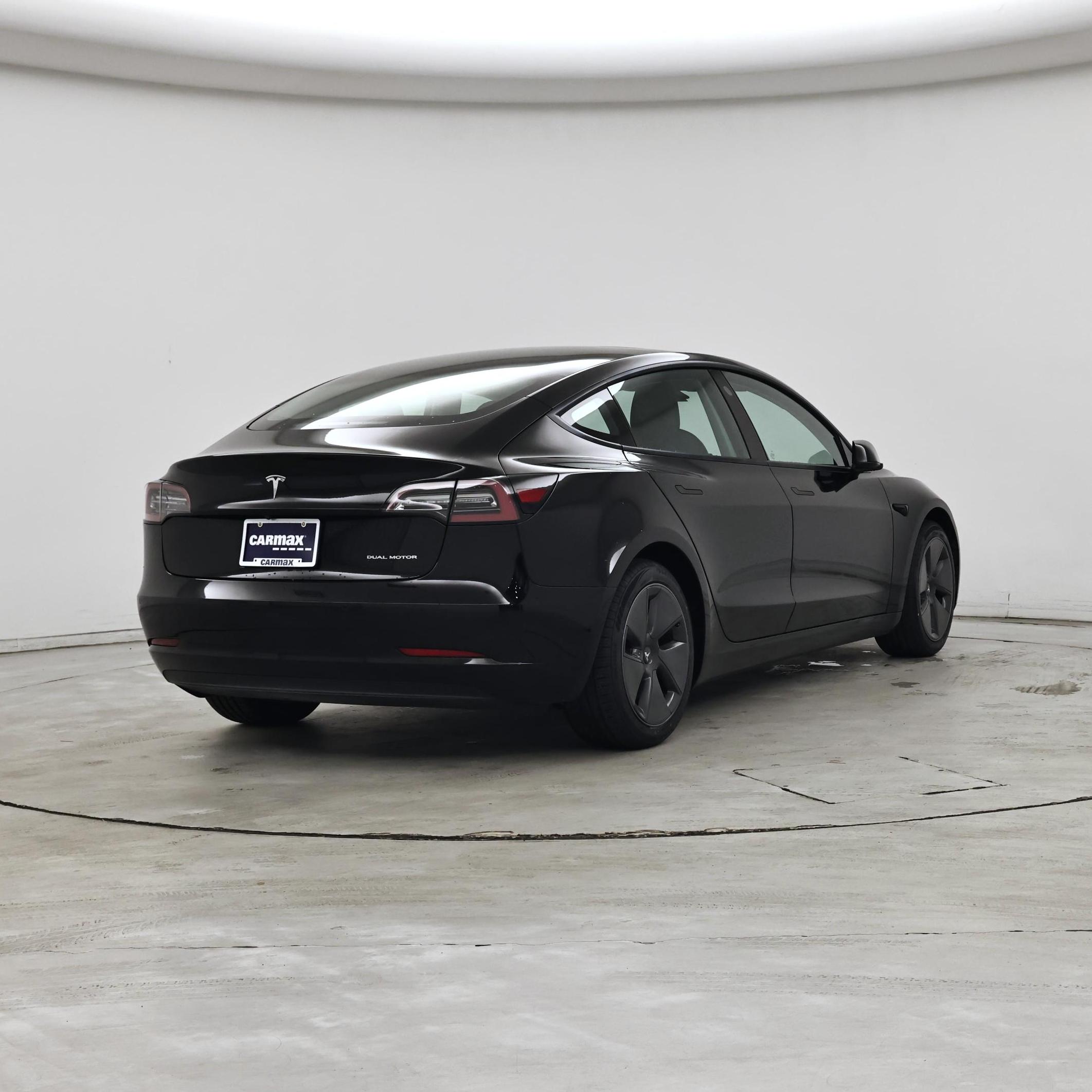 Thumbnail: 2021 Tesla Model 3 - 8