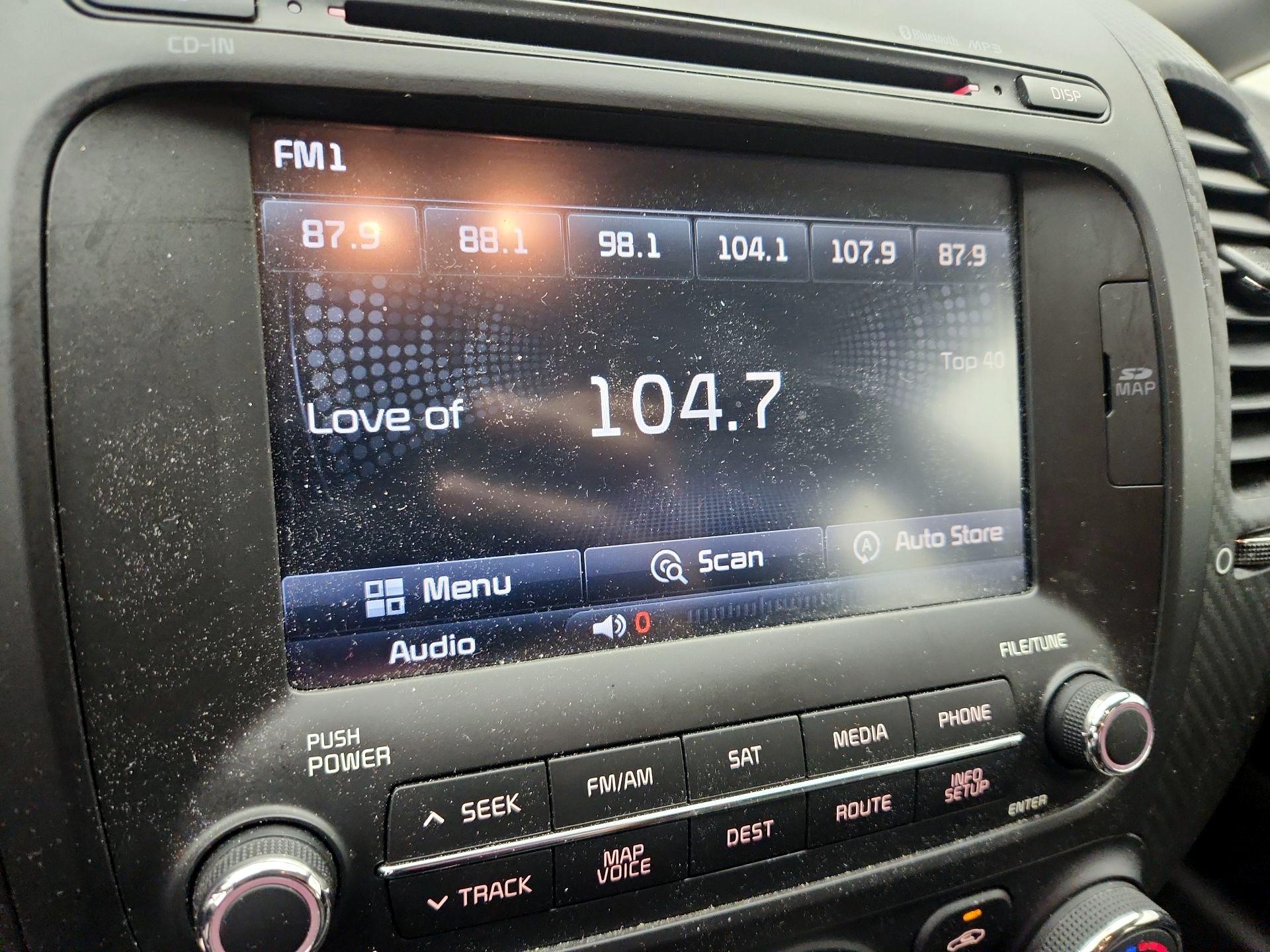 Thumbnail: 2016 Kia Forte - 16
