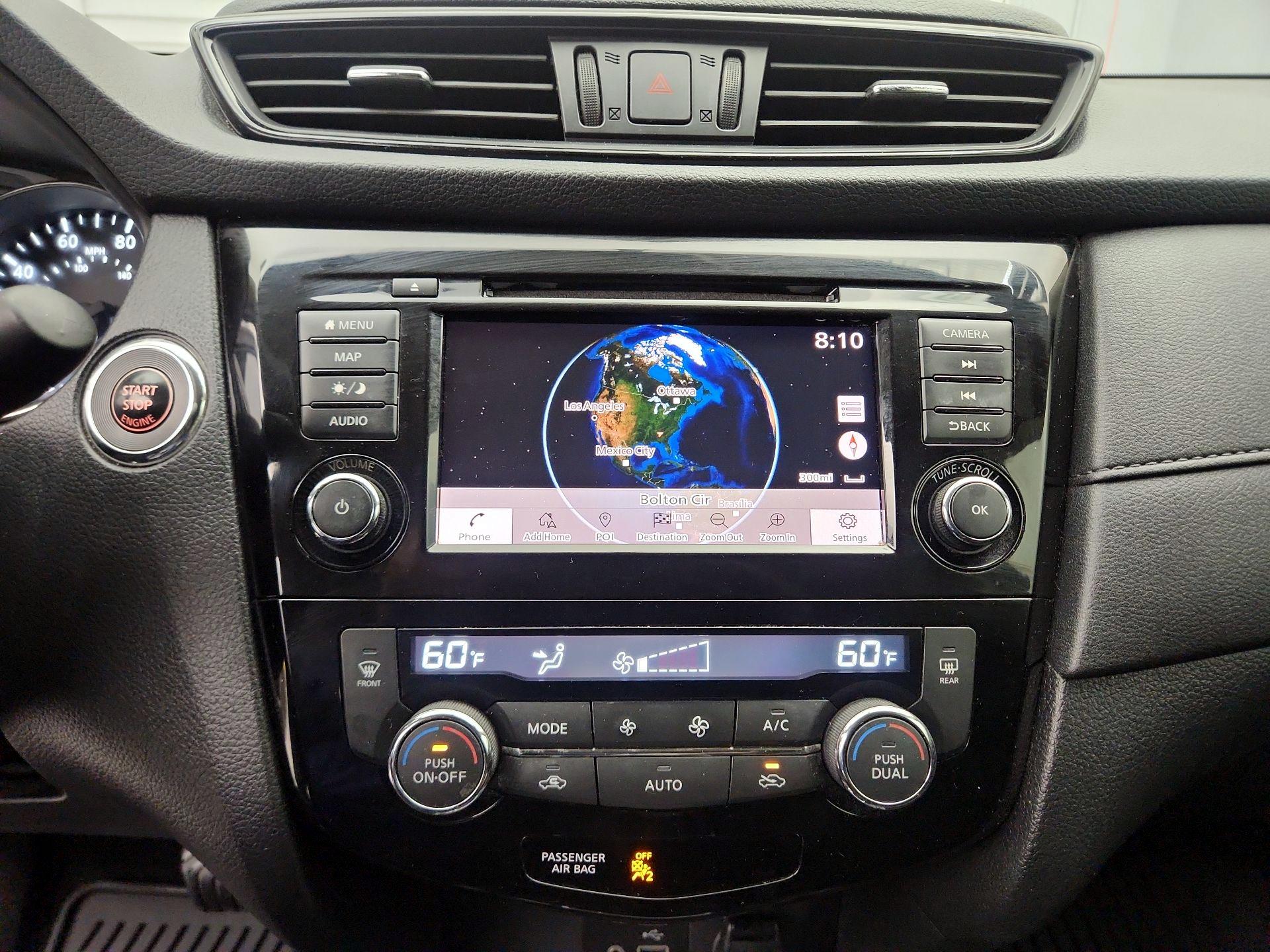 Thumbnail: 2018 Nissan Rogue - 14