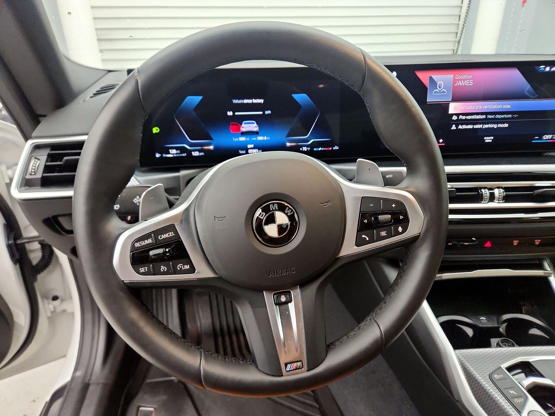 Thumbnail: 2024 BMW 2 Series - 10