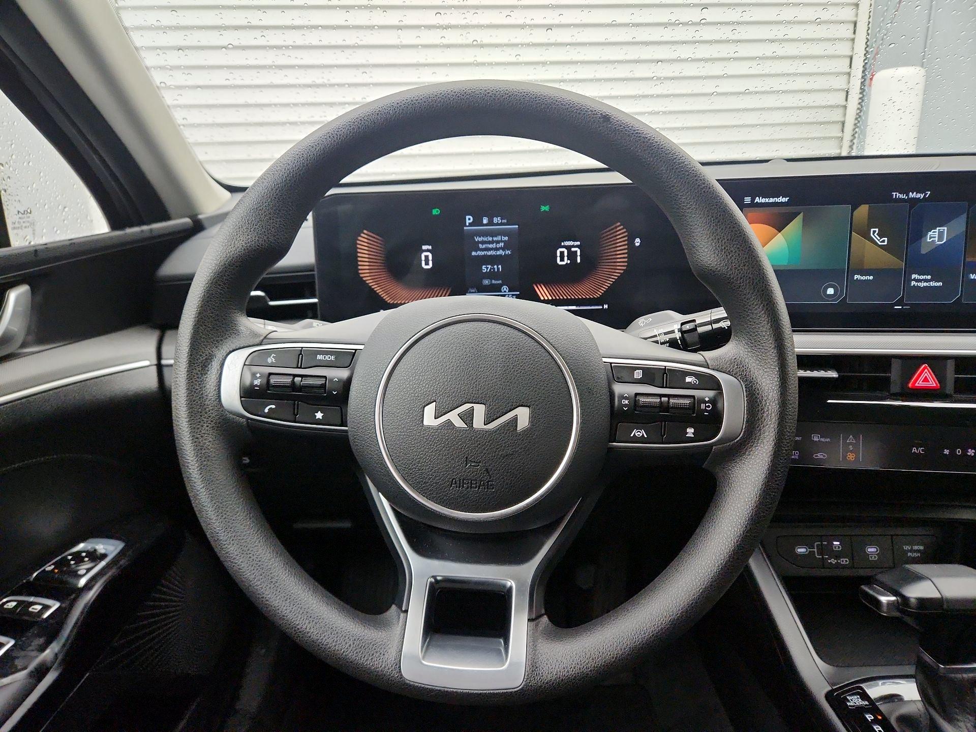 Thumbnail: 2025 Kia K5 - 10
