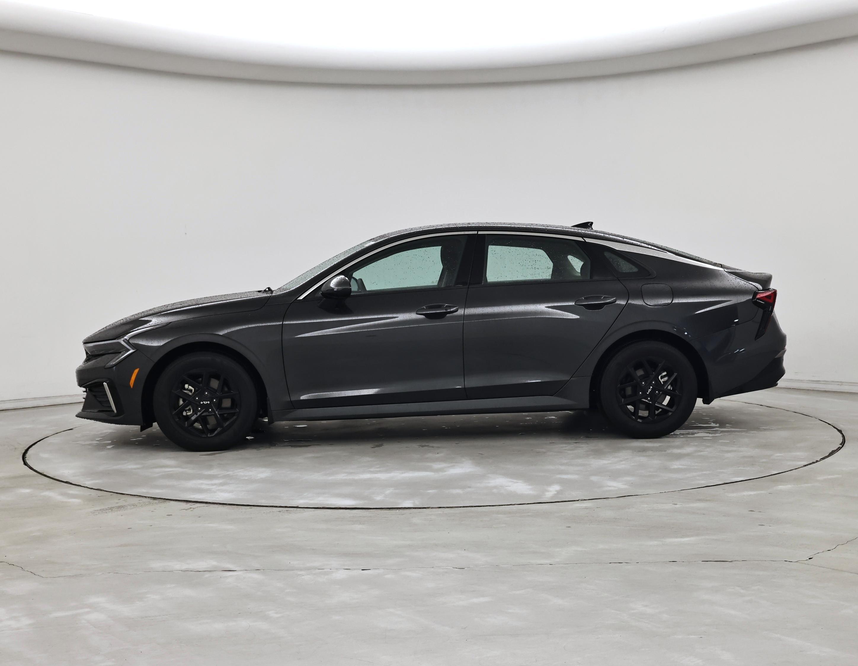 Thumbnail: 2025 Kia K5 - 3