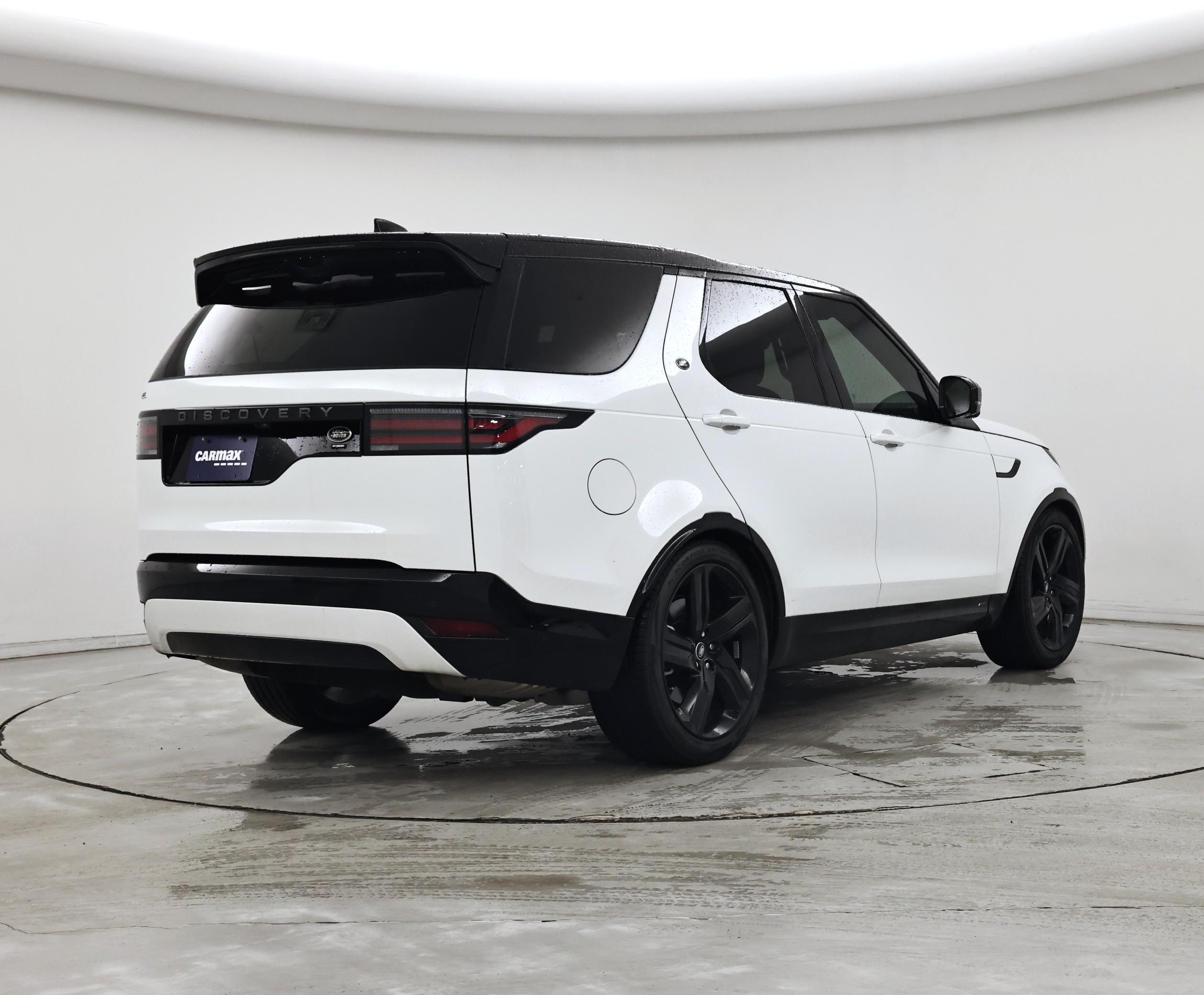 Thumbnail: 2022 Land Rover Discovery - 8