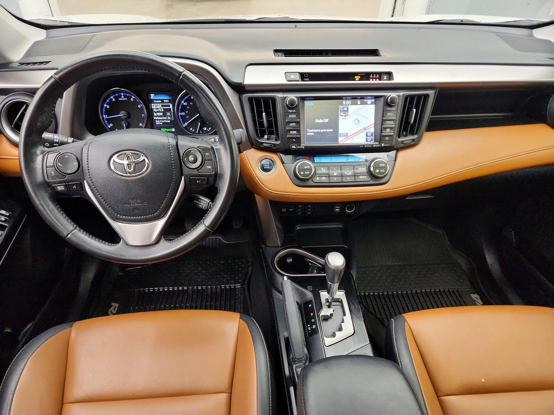 Thumbnail: 2018 Toyota RAV4 - 9