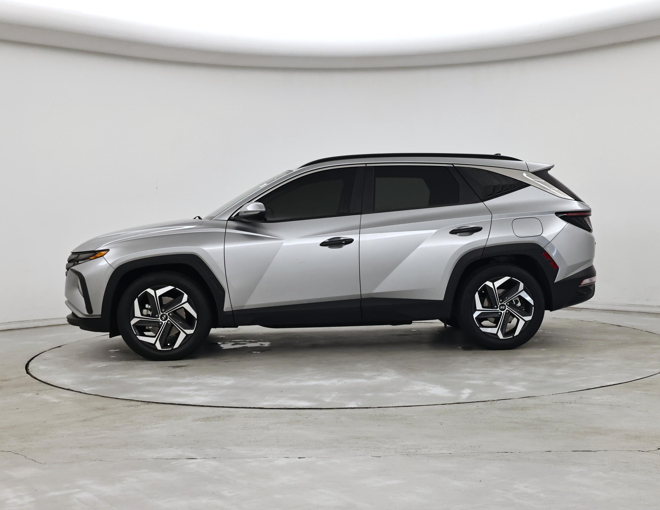 Thumbnail: 2022 Hyundai Tucson - 3