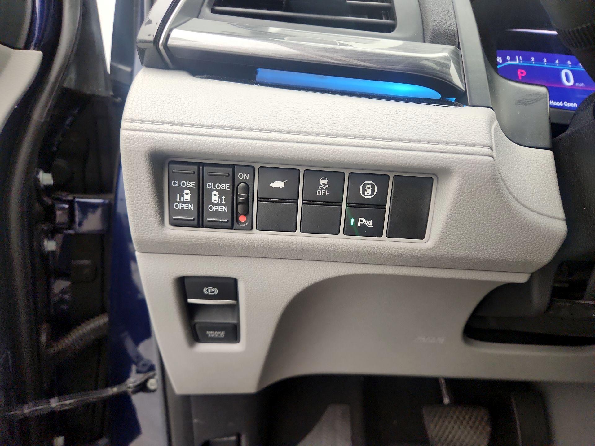 Thumbnail: 2023 Honda Odyssey - 13