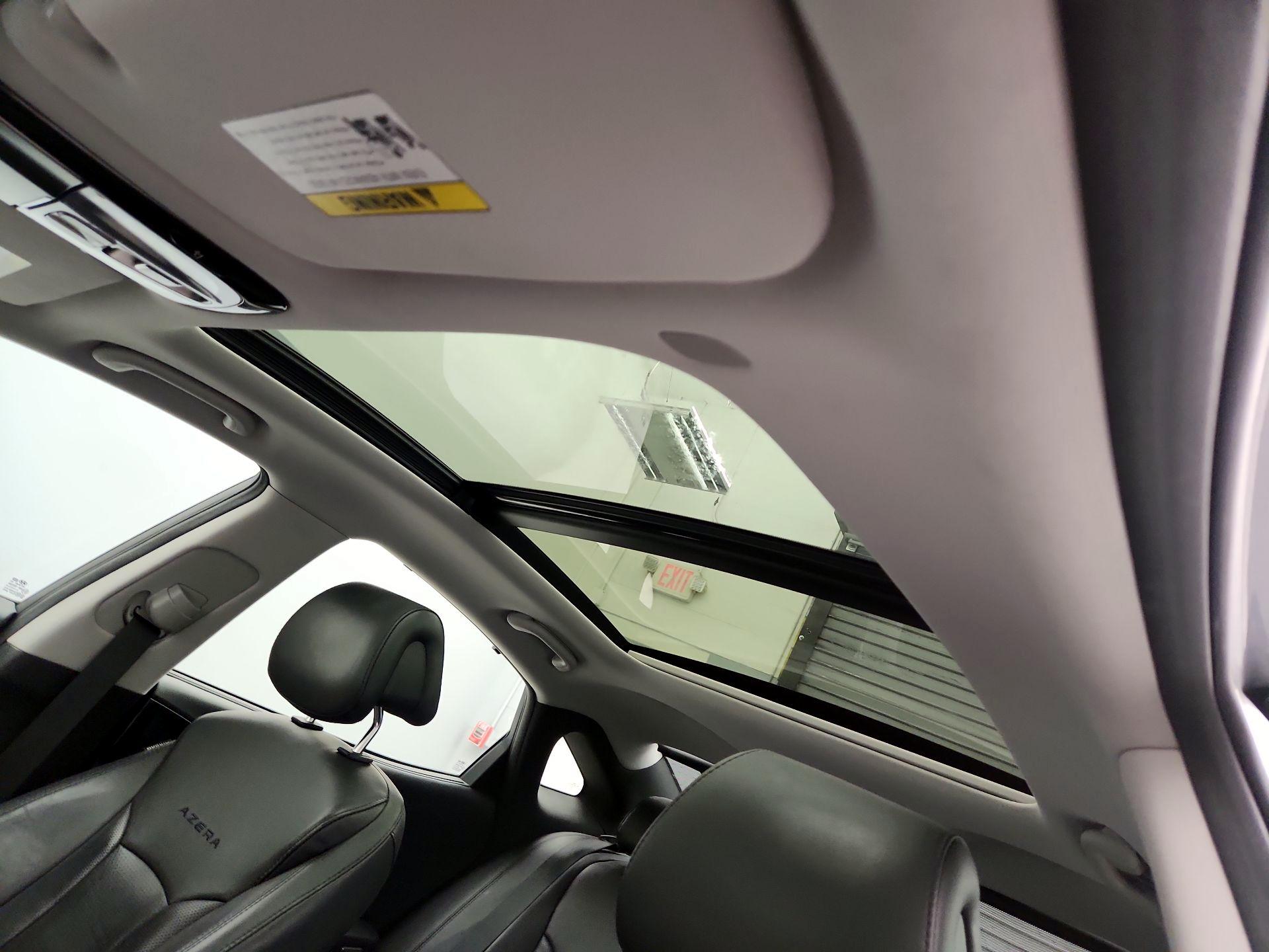 Thumbnail: 2014 Hyundai Azera - 20