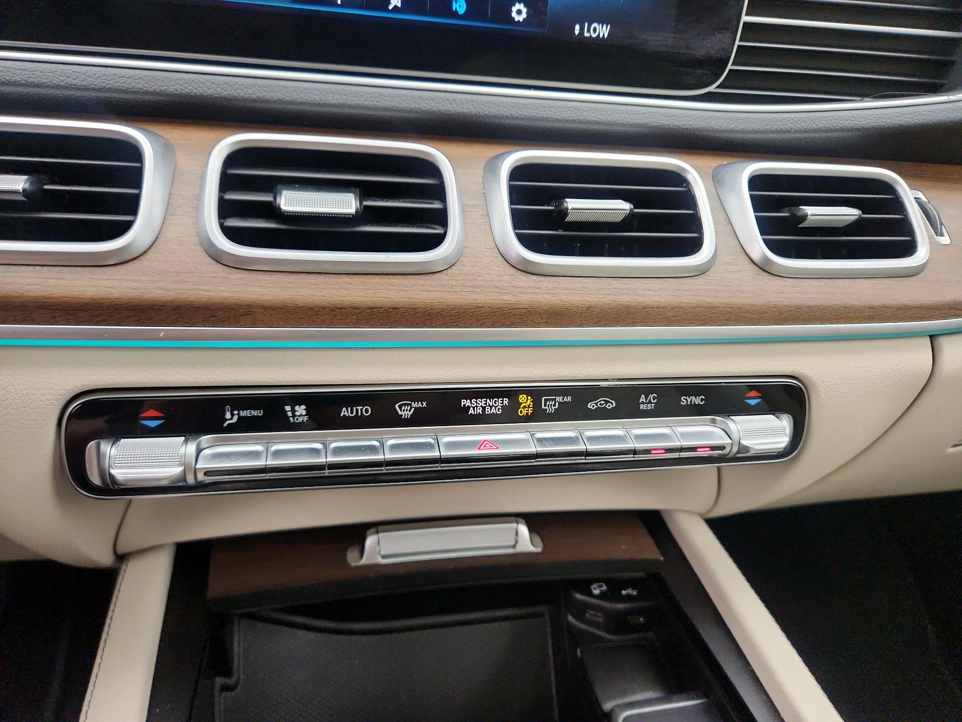 Thumbnail: 2022 Mercedes-Benz GLE - 17