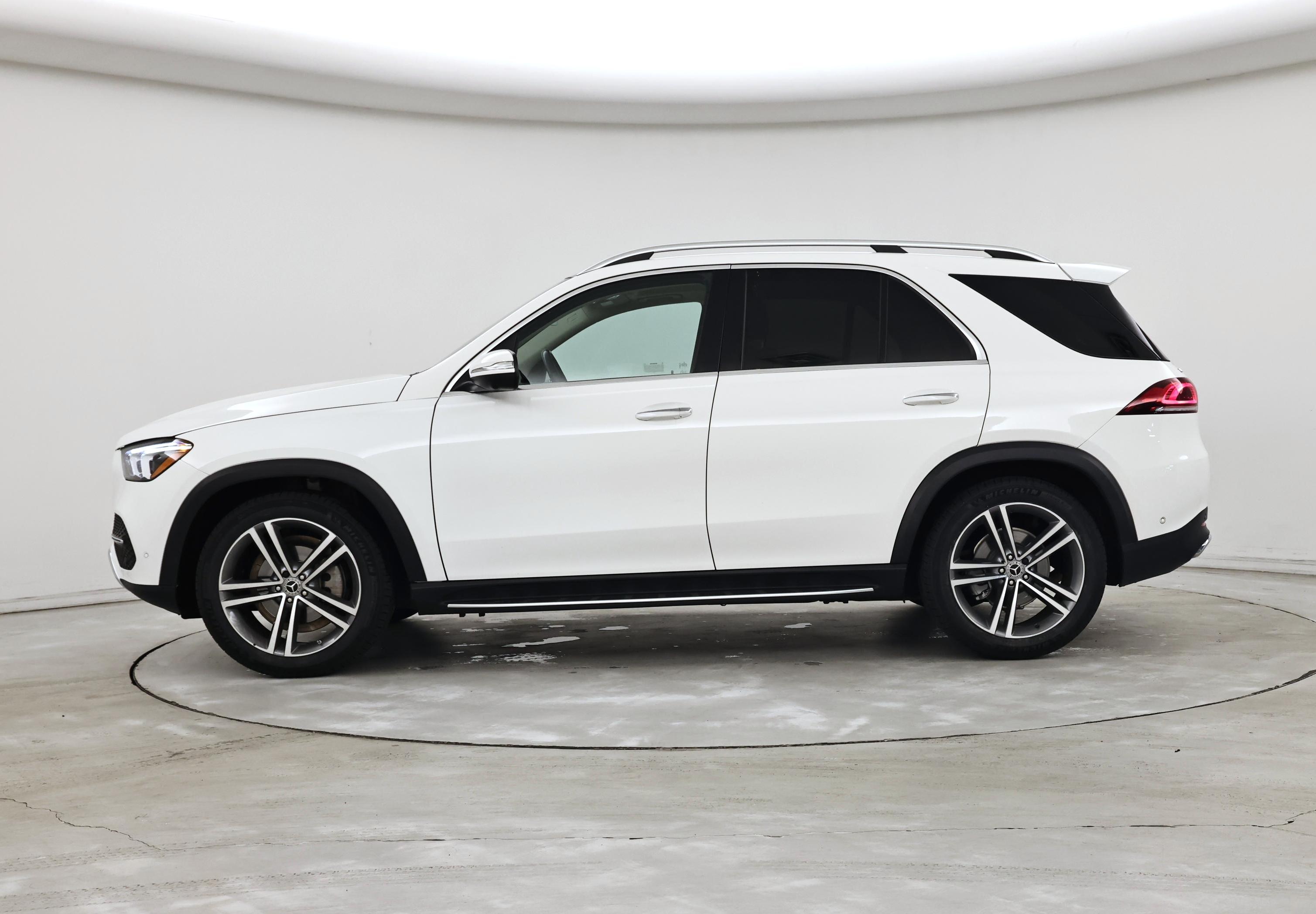 Thumbnail: 2022 Mercedes-Benz GLE - 3