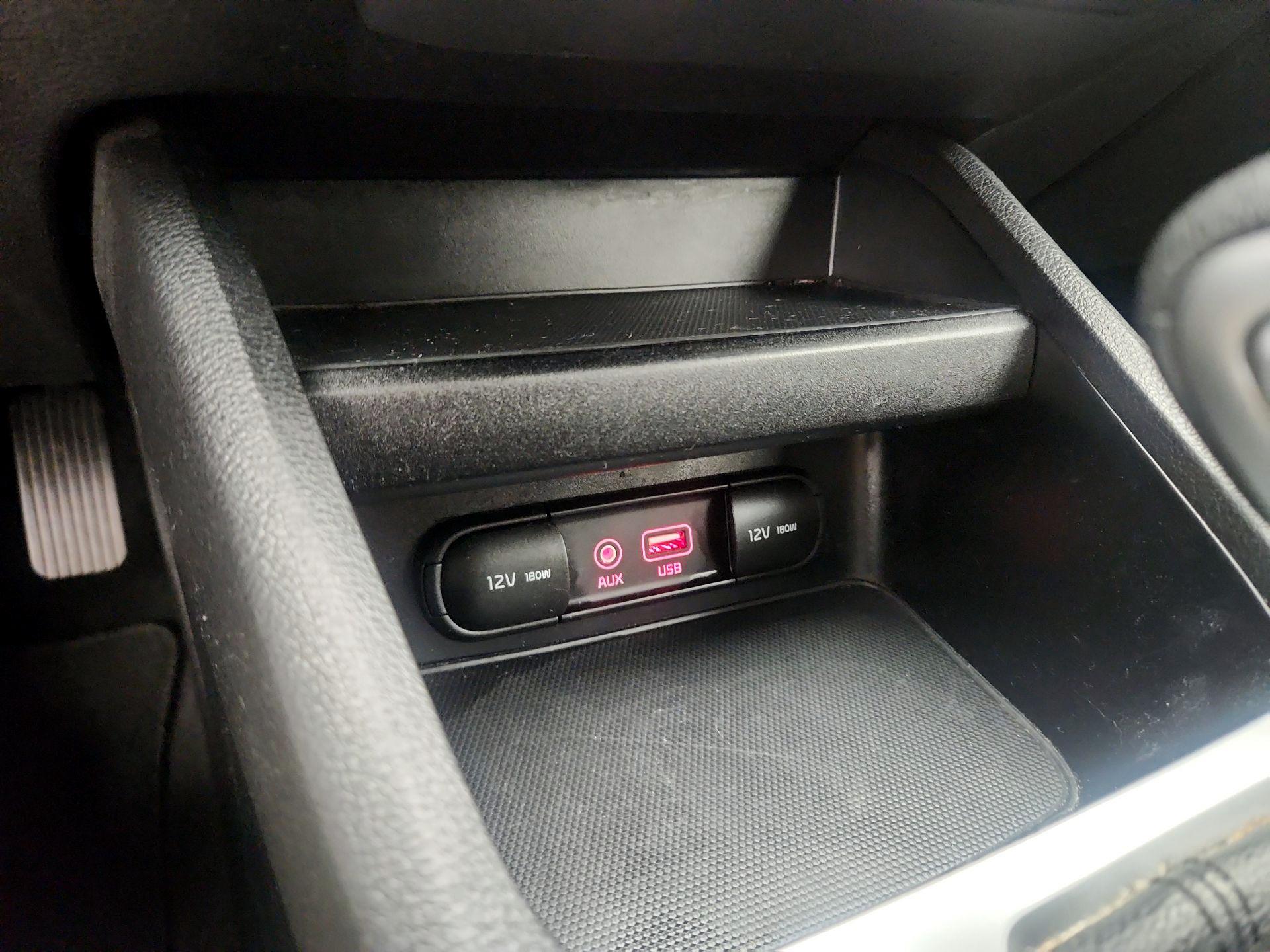 Thumbnail: 2021 Kia Forte - 18
