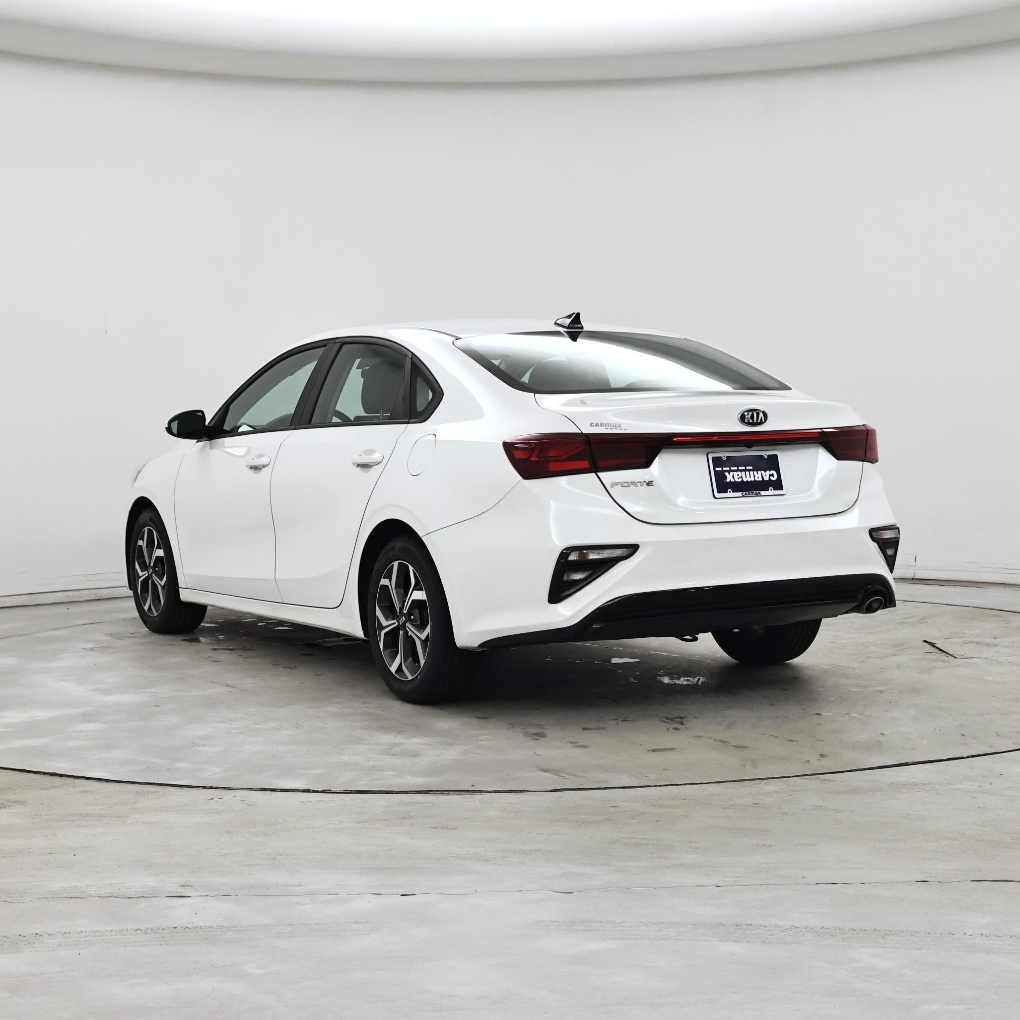 Thumbnail: 2021 Kia Forte - 2